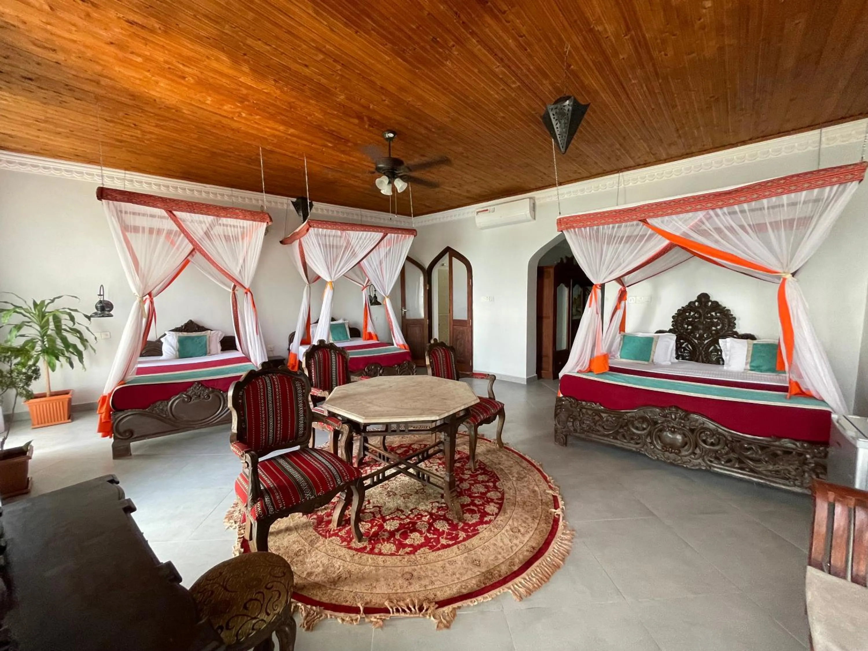 Photo of the whole room, Bed in Mizingani Seafront Hotel