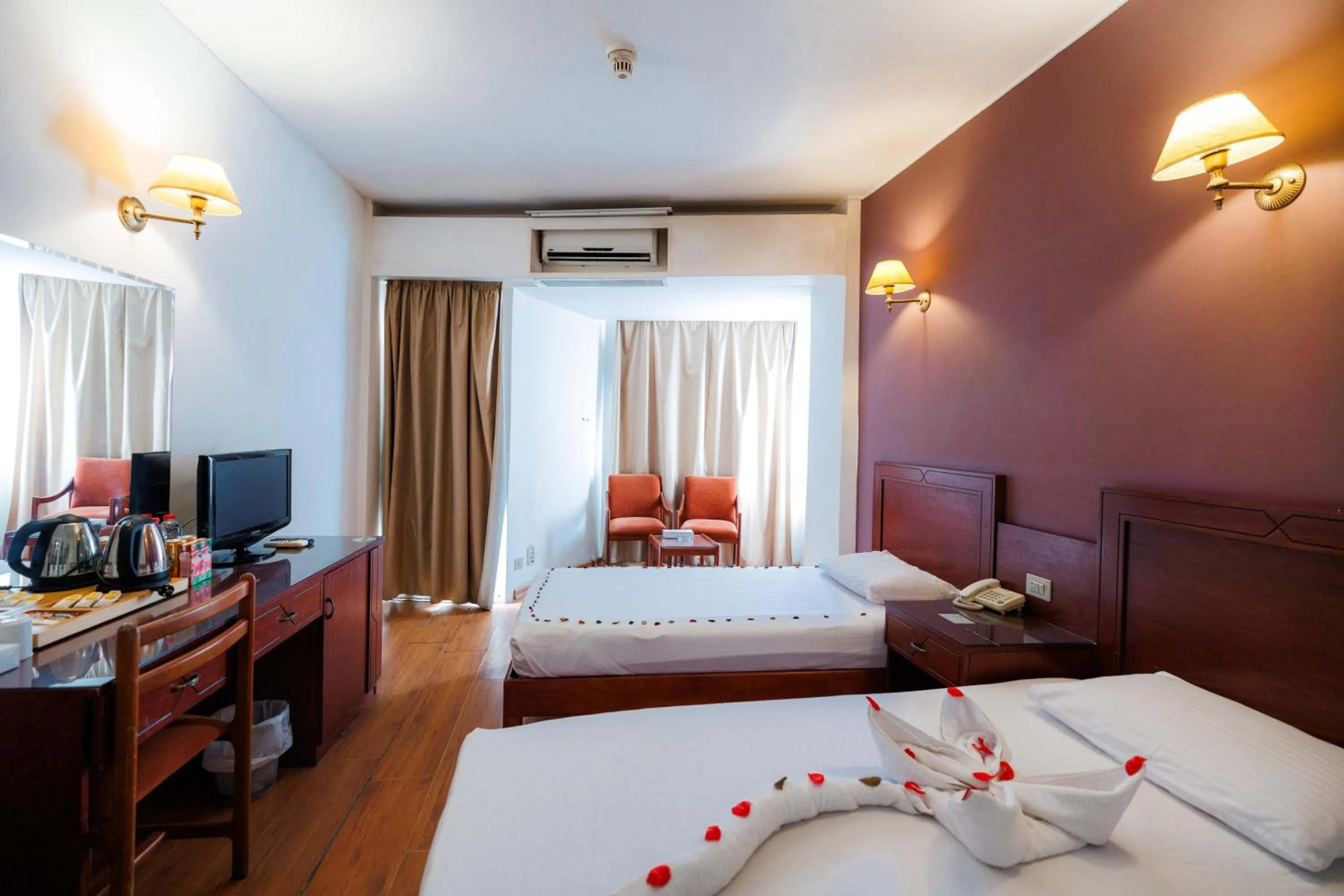 Bed in Amoun Hotel Alexandria