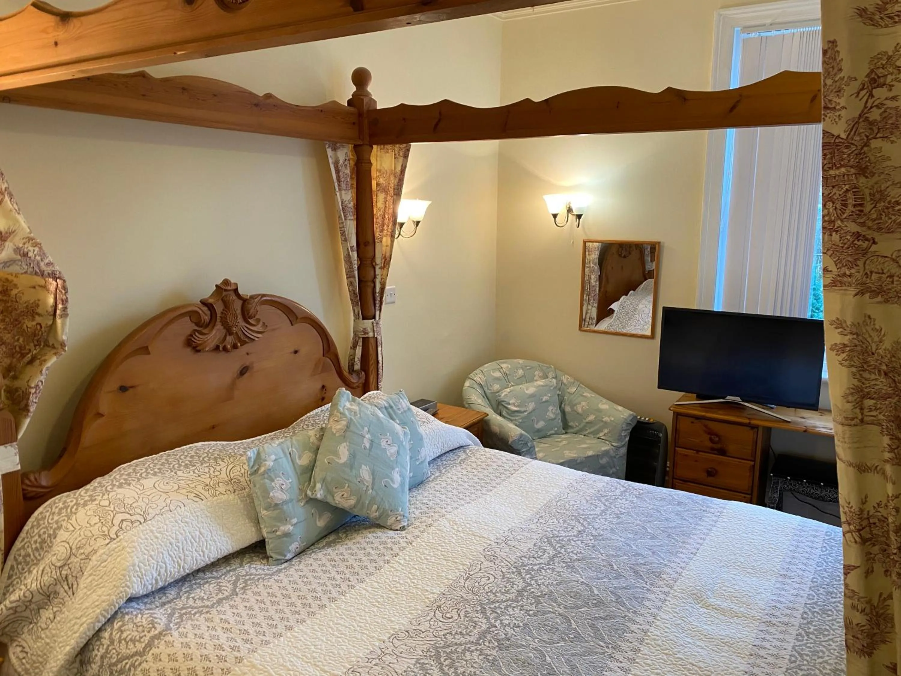 Bedroom, Bed in The Old Manse Pickering