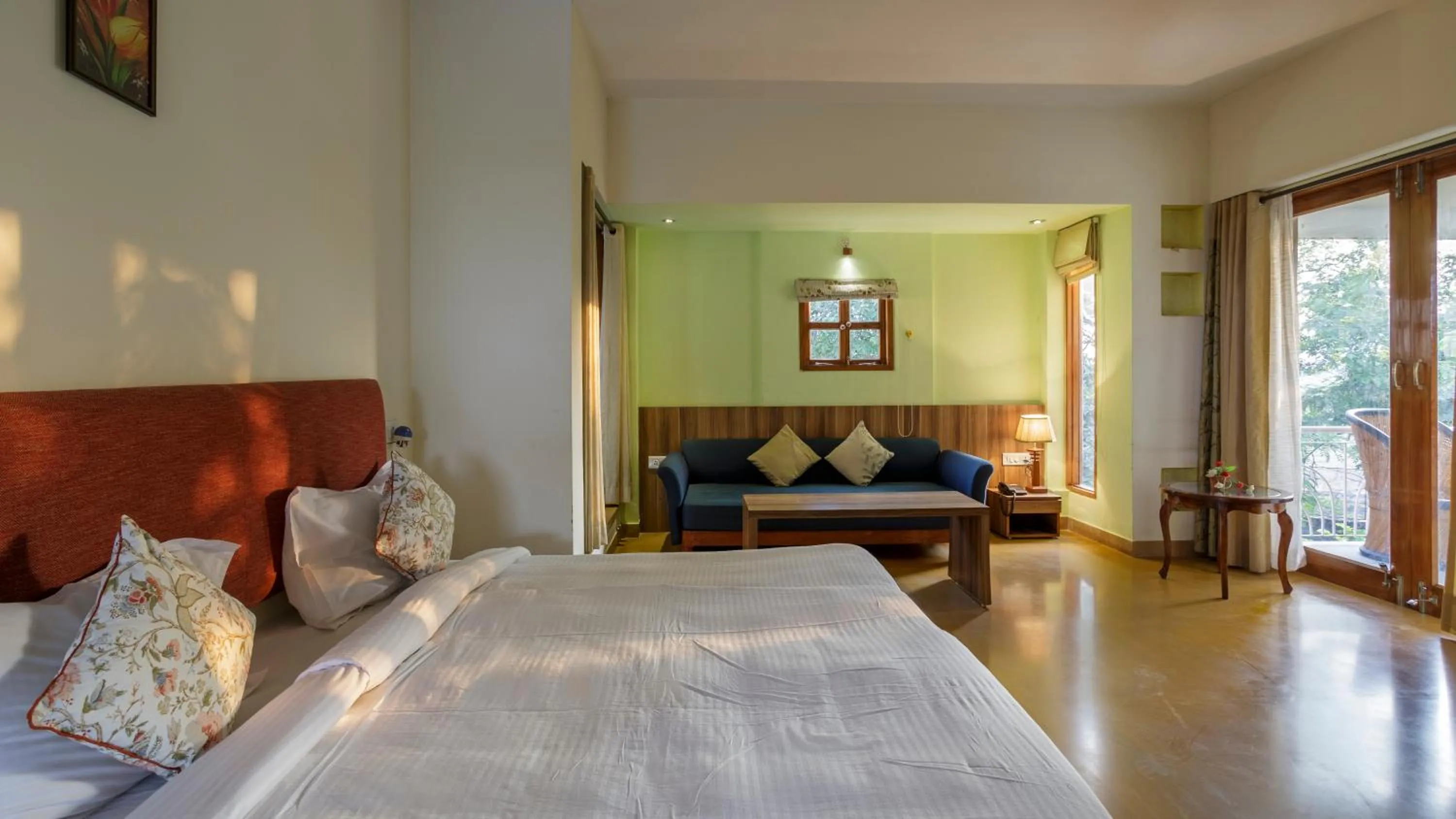 Bed in The Chitvan Resort