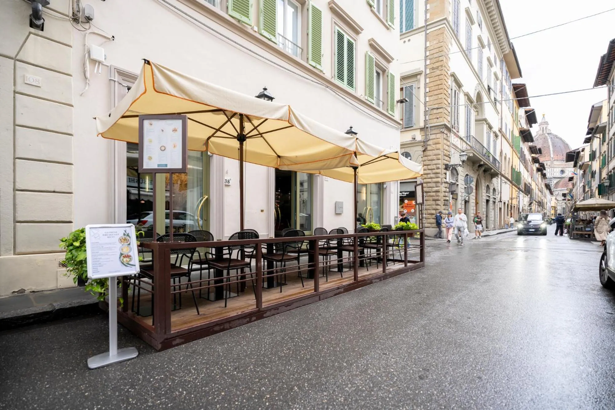 Street view in Glimpse Hotel