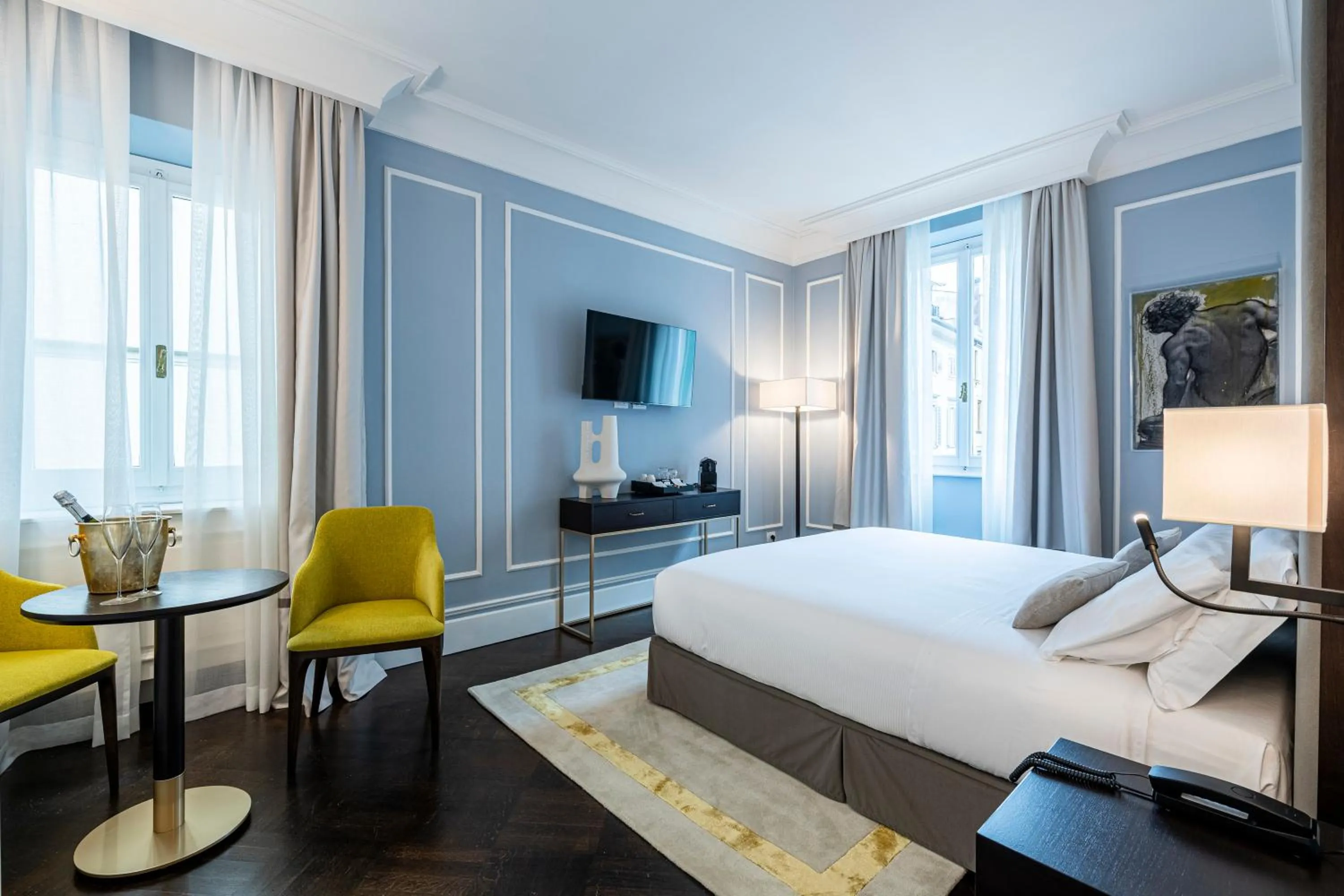 Photo of the whole room, Bed in Glimpse Hotel