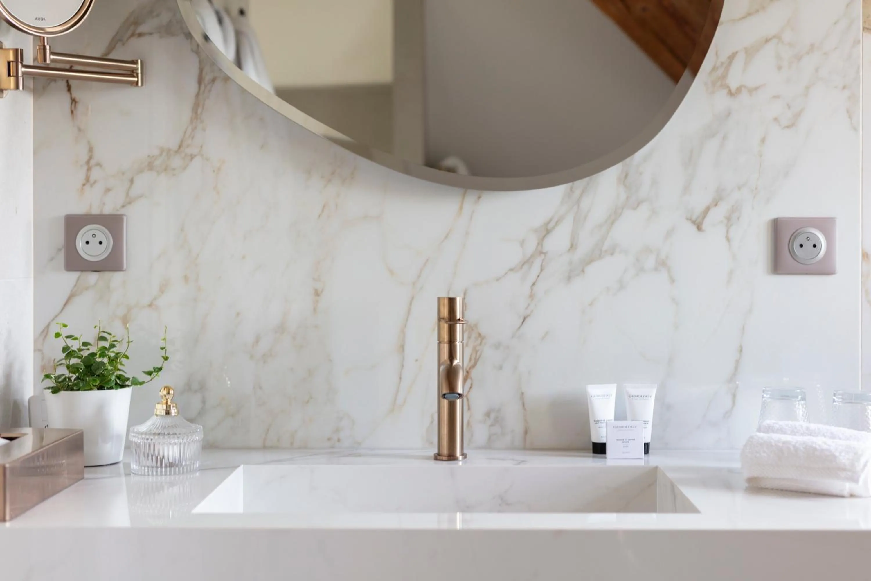 Bathroom in Le Clos Alice