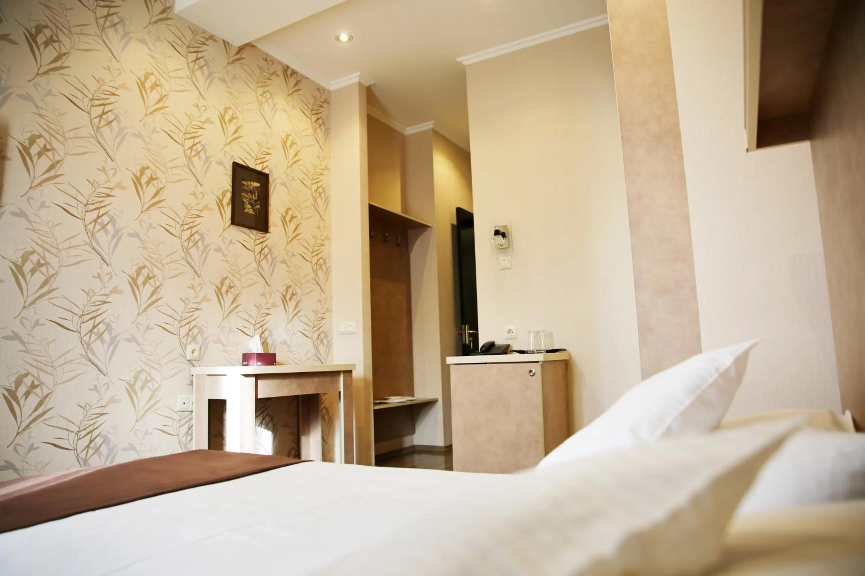 Decorative detail, Bed in Rondo Hotel