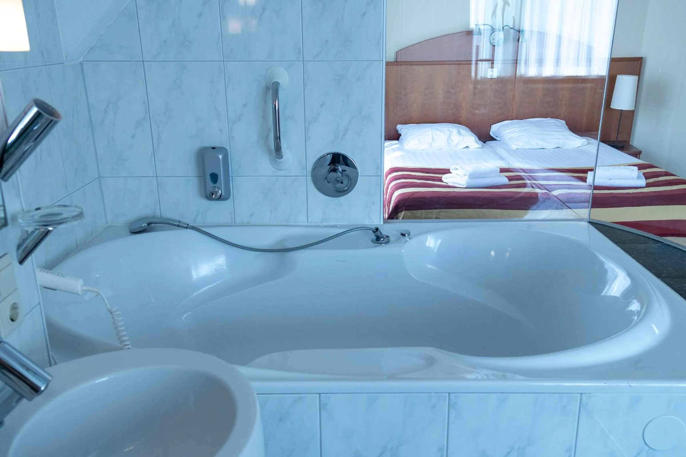 Bed in Hotel De Torenhoeve