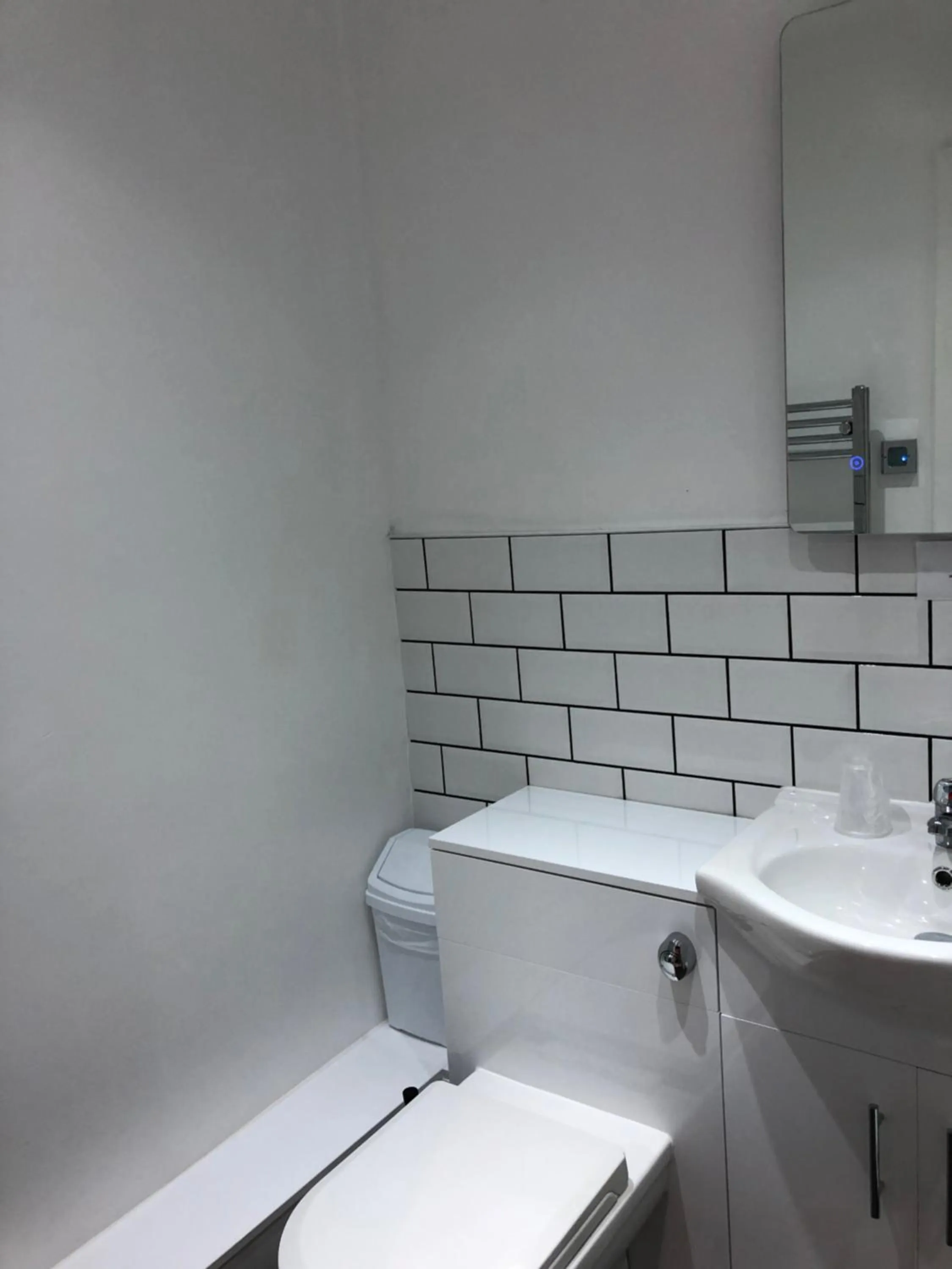 Bathroom in Happy Return Hotel