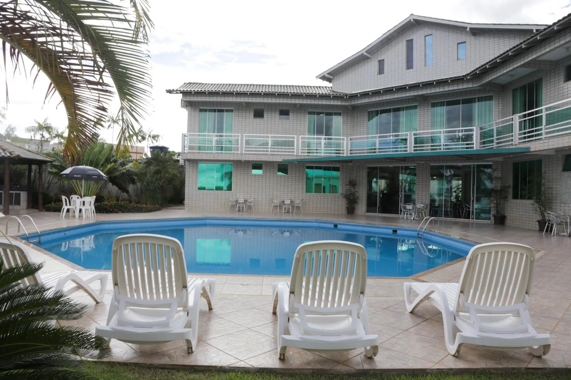 Pool view in Xingu Praia Hotel