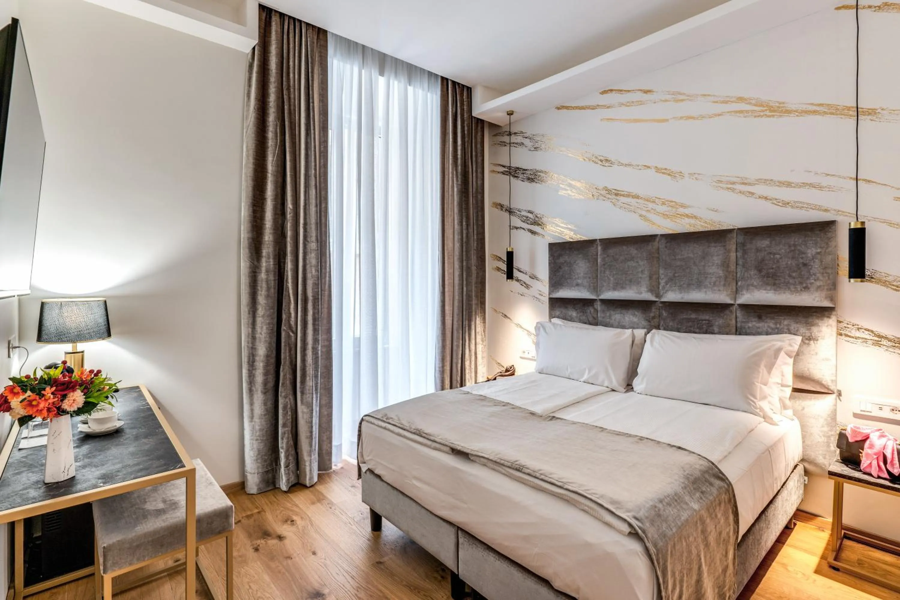 Bedroom, Bed in Goldoni 47