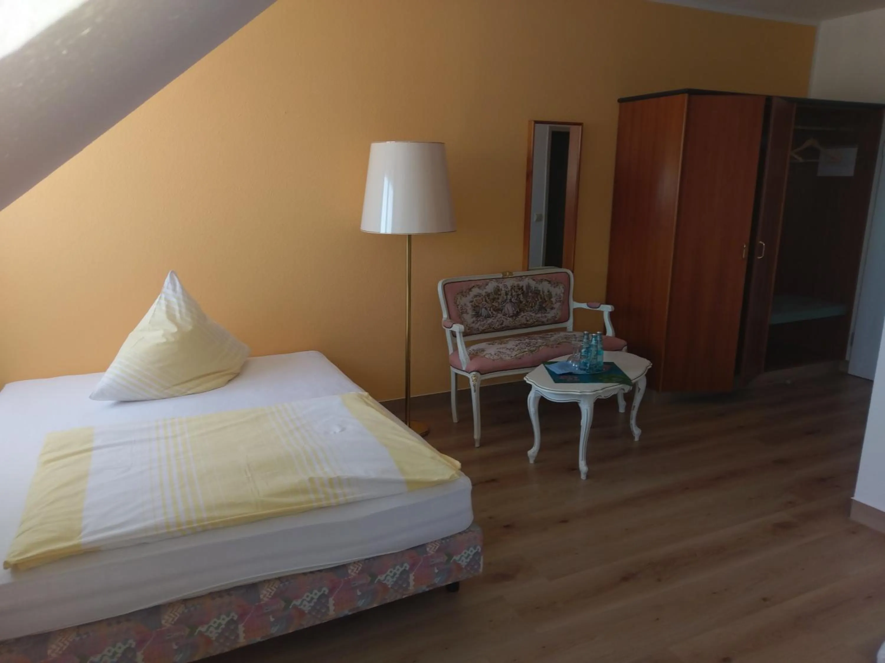 Bedroom, Bed in Hotel Elxleben