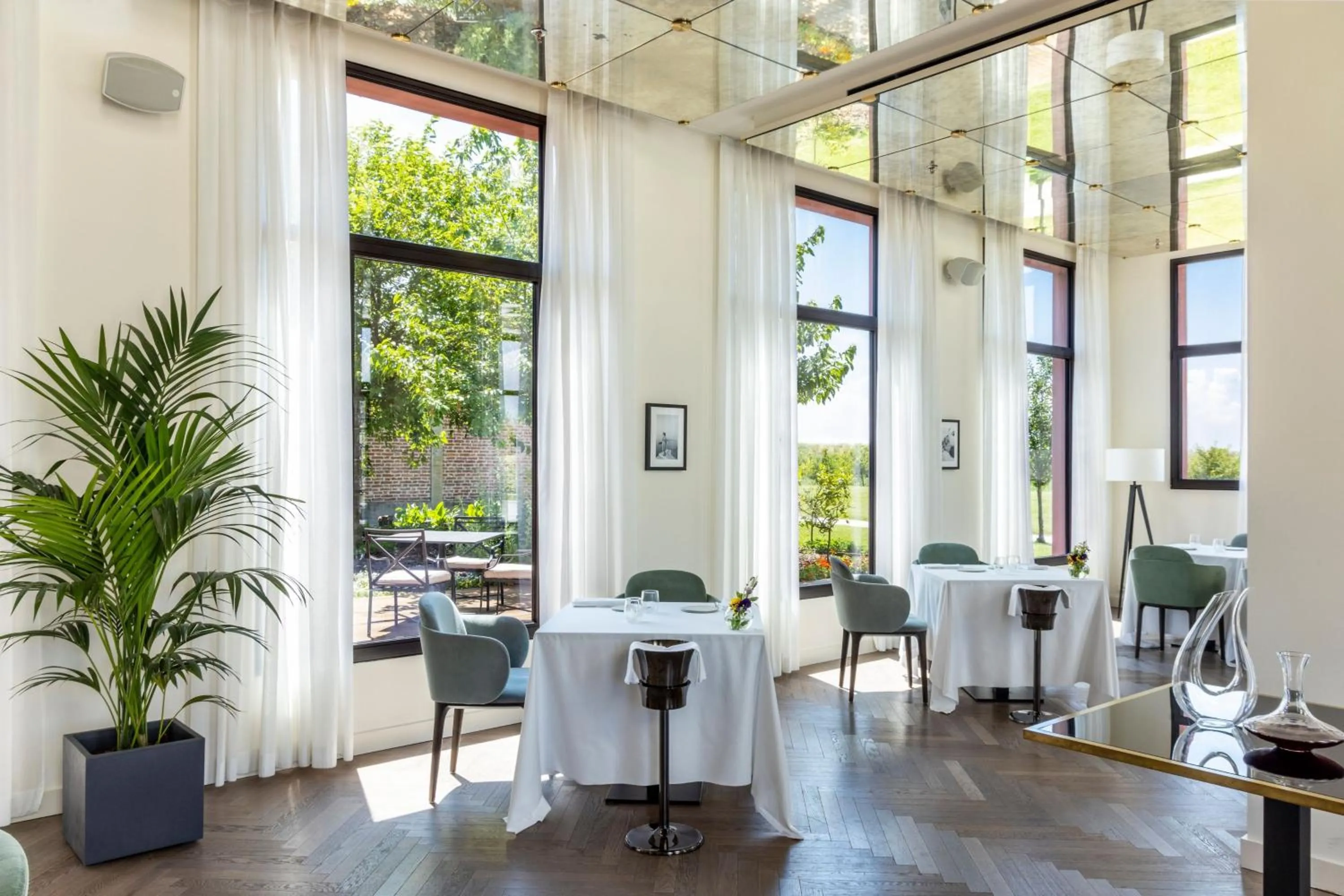 Restaurant/places to eat in JW Marriott Venice Resort & Spa