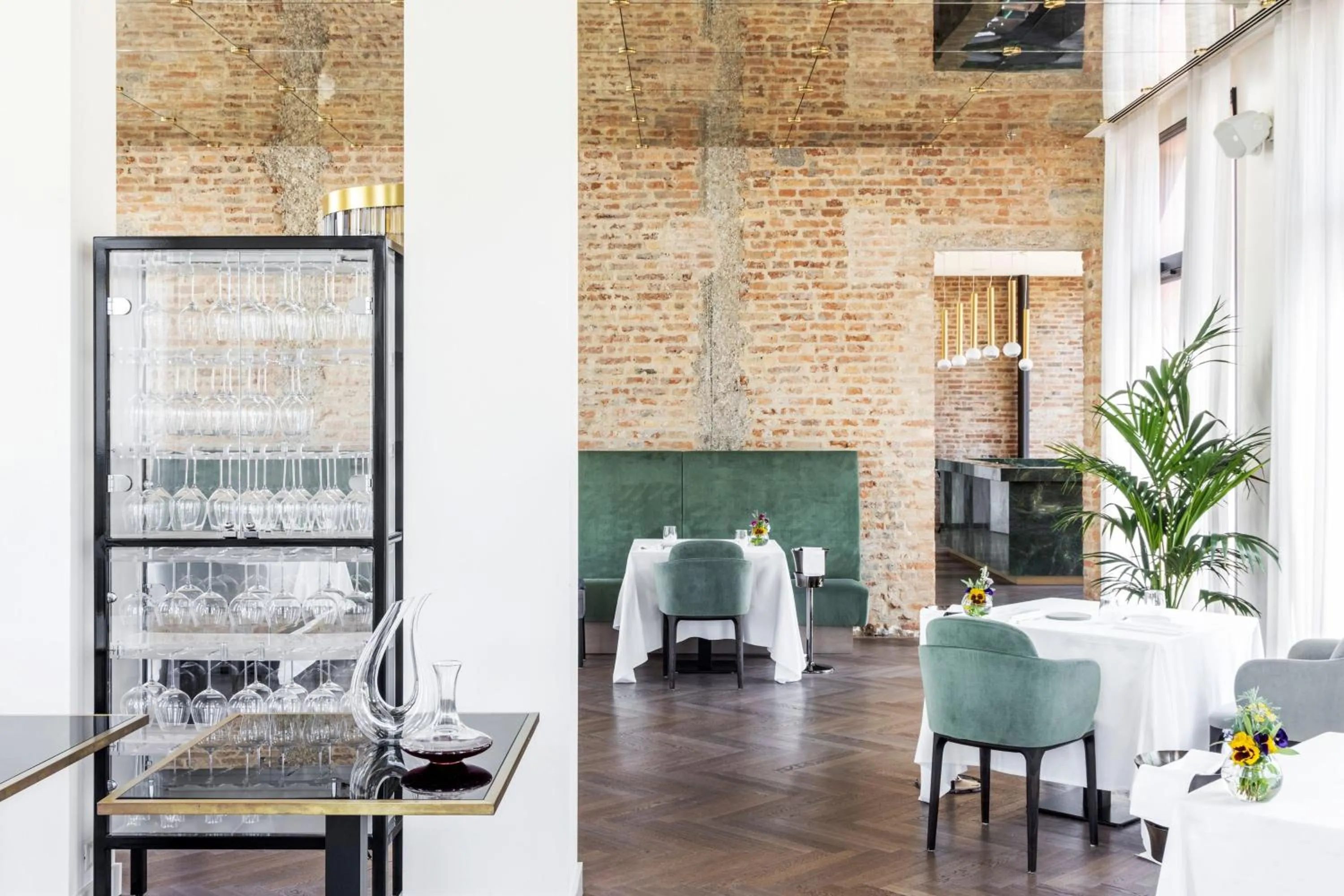 Restaurant/places to eat in JW Marriott Venice Resort & Spa