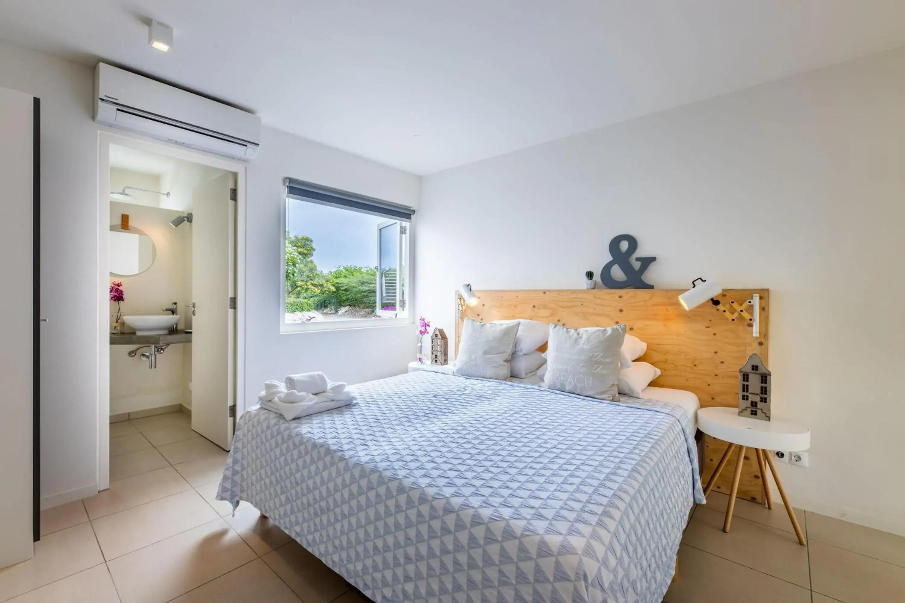 Deluxe Apartment in Coral Estate Luxury Resort Deluxe Apartment in Coral Estate Luxury Resort