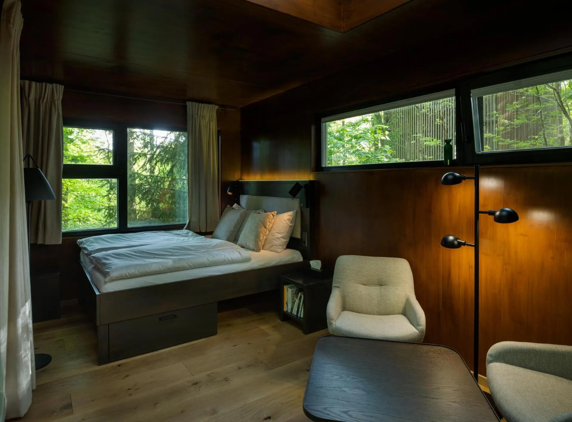 Bed in edelførst Baumhäuser