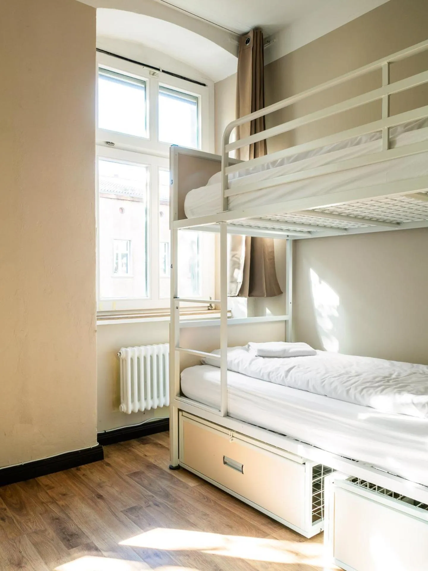 Photo of the whole room, Bed in EastSeven Berlin Hostel