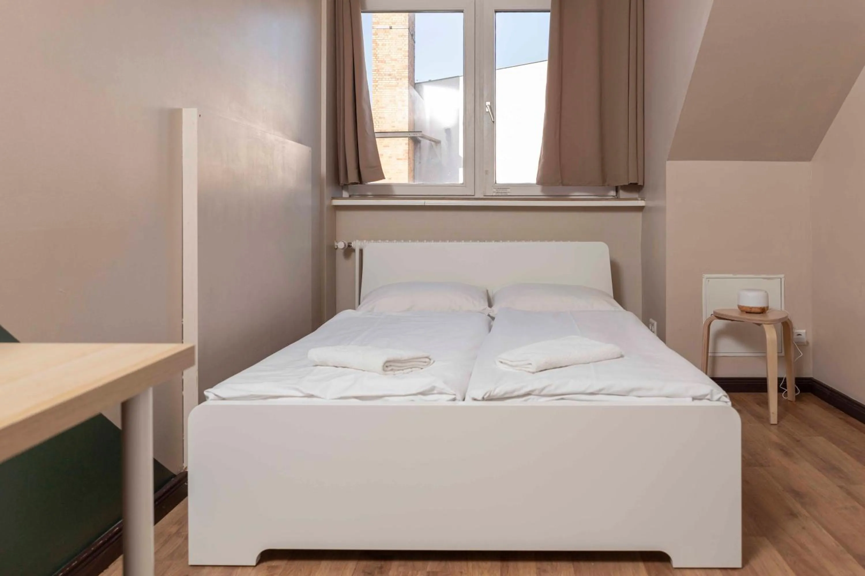 Bedroom, Bed in EastSeven Berlin Hostel