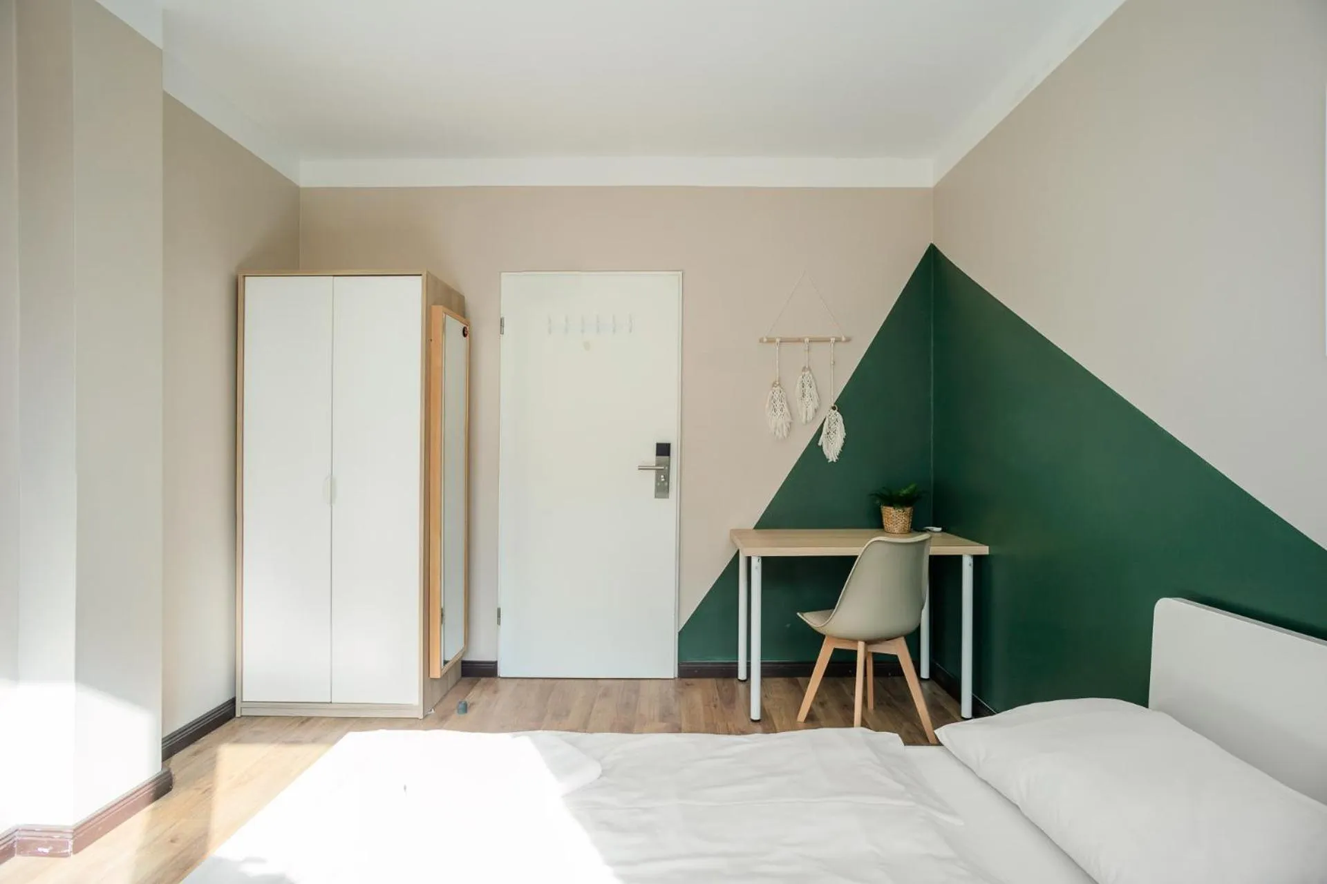 Photo of the whole room, Bed in EastSeven Berlin Hostel