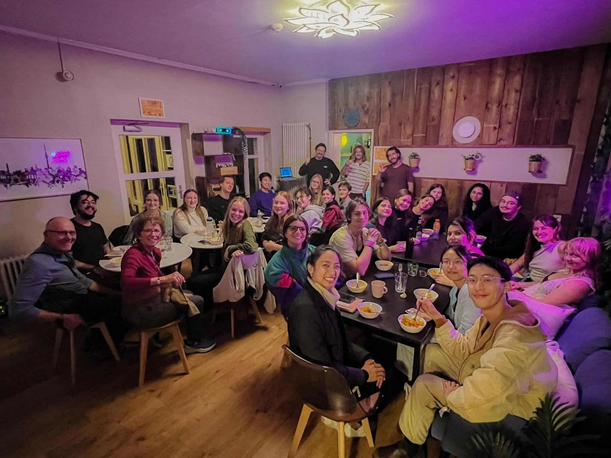 Communal lounge/ TV room in EastSeven Berlin Hostel