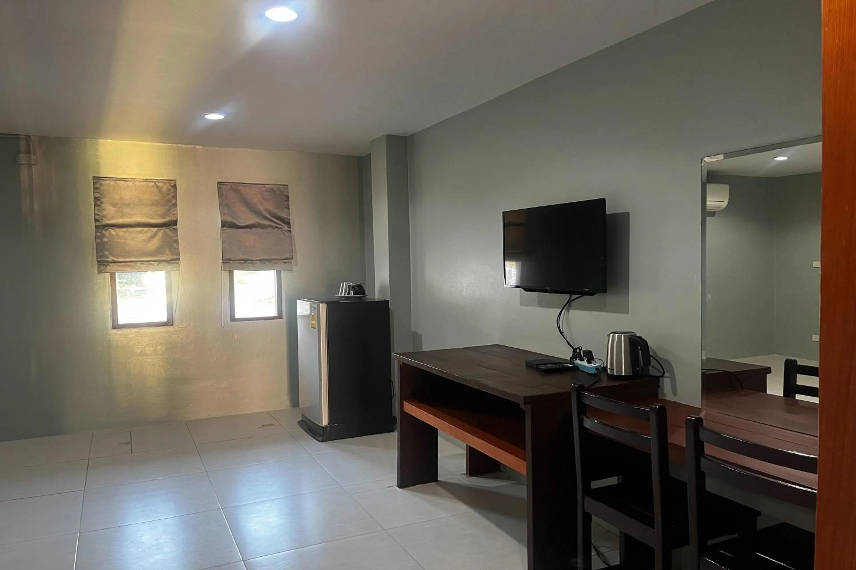 TV and multimedia in Room Beach Samui