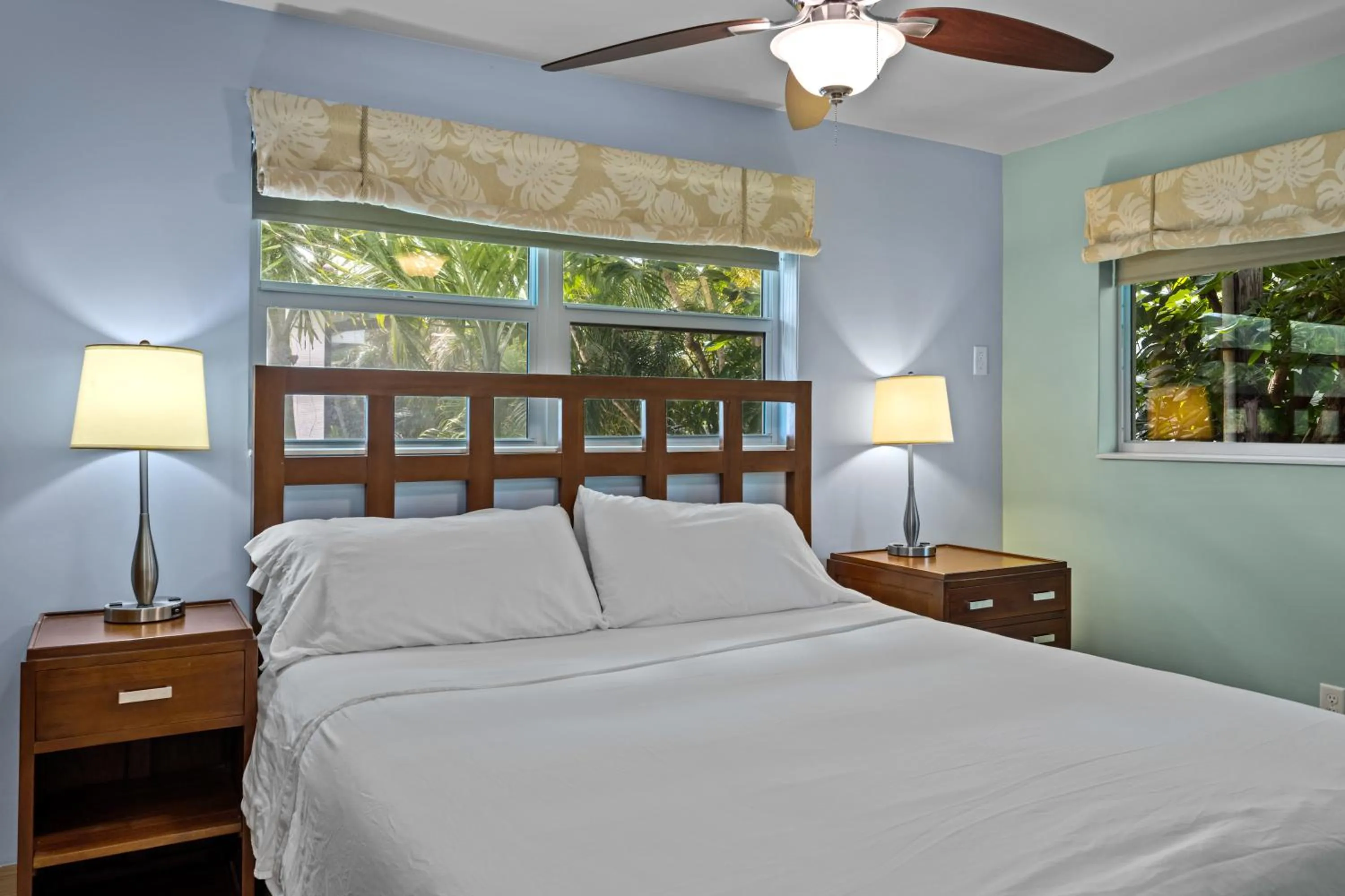 Bedroom, Bed in Sun Dek Beach House