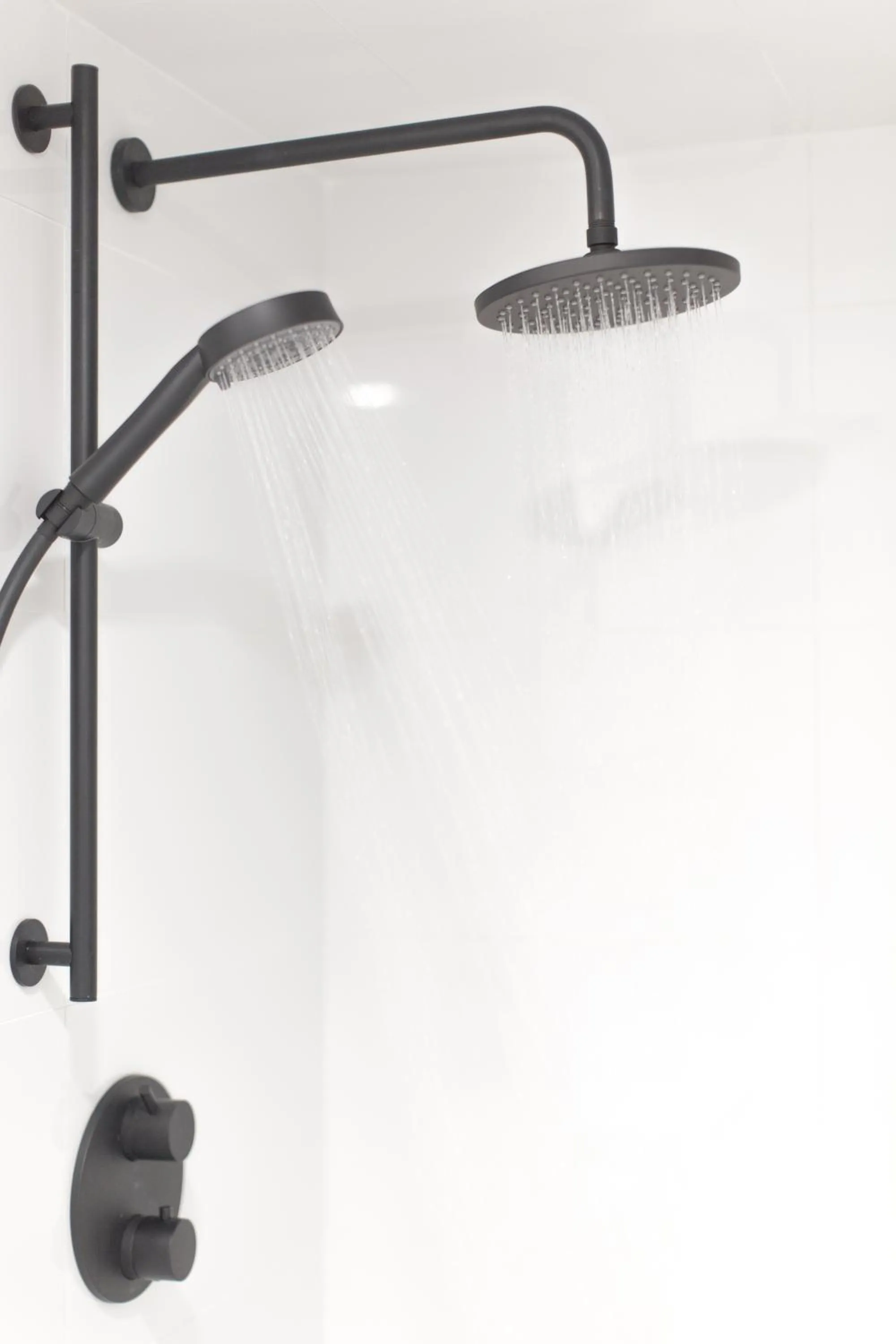 Shower in Dômes Charlevoix