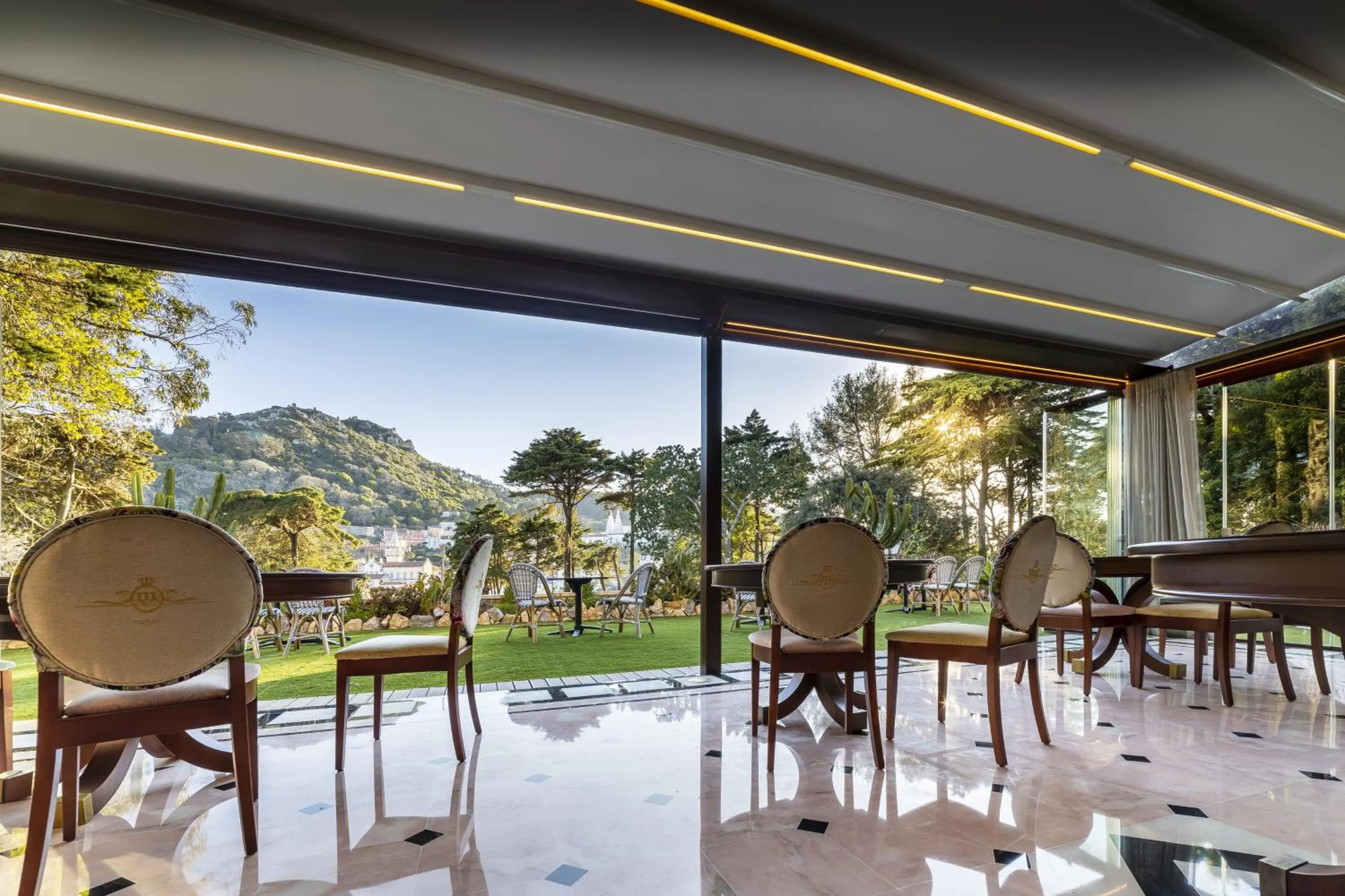 Breakfast in Sintra Marmoris Palace