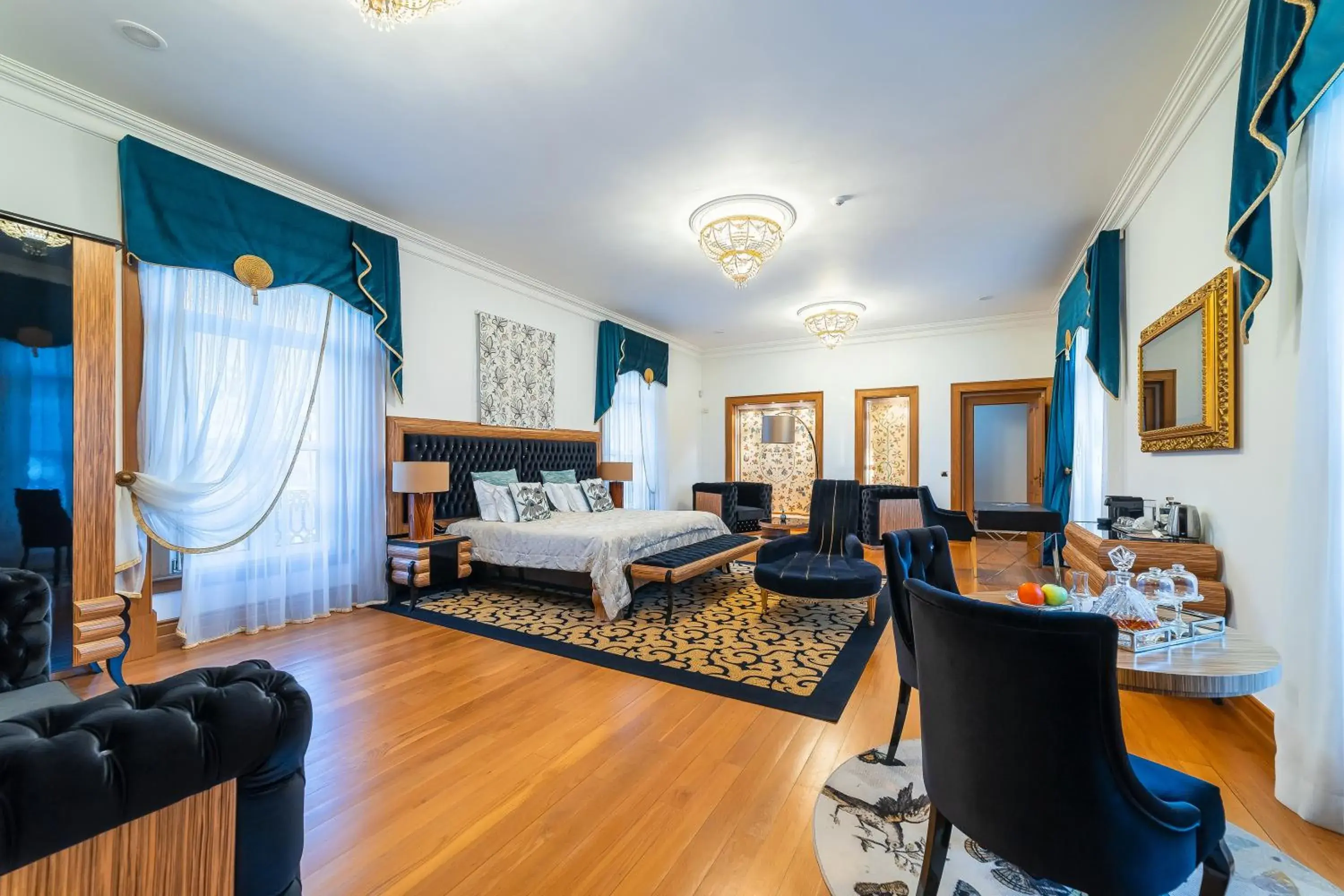 Suite with Mountain View in Sintra Marmoris Palace Suite with Mountain View in Sintra Marmoris Palace