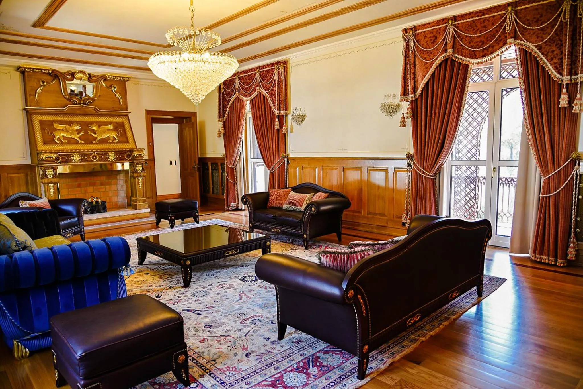 TV and multimedia in Sintra Marmoris Palace