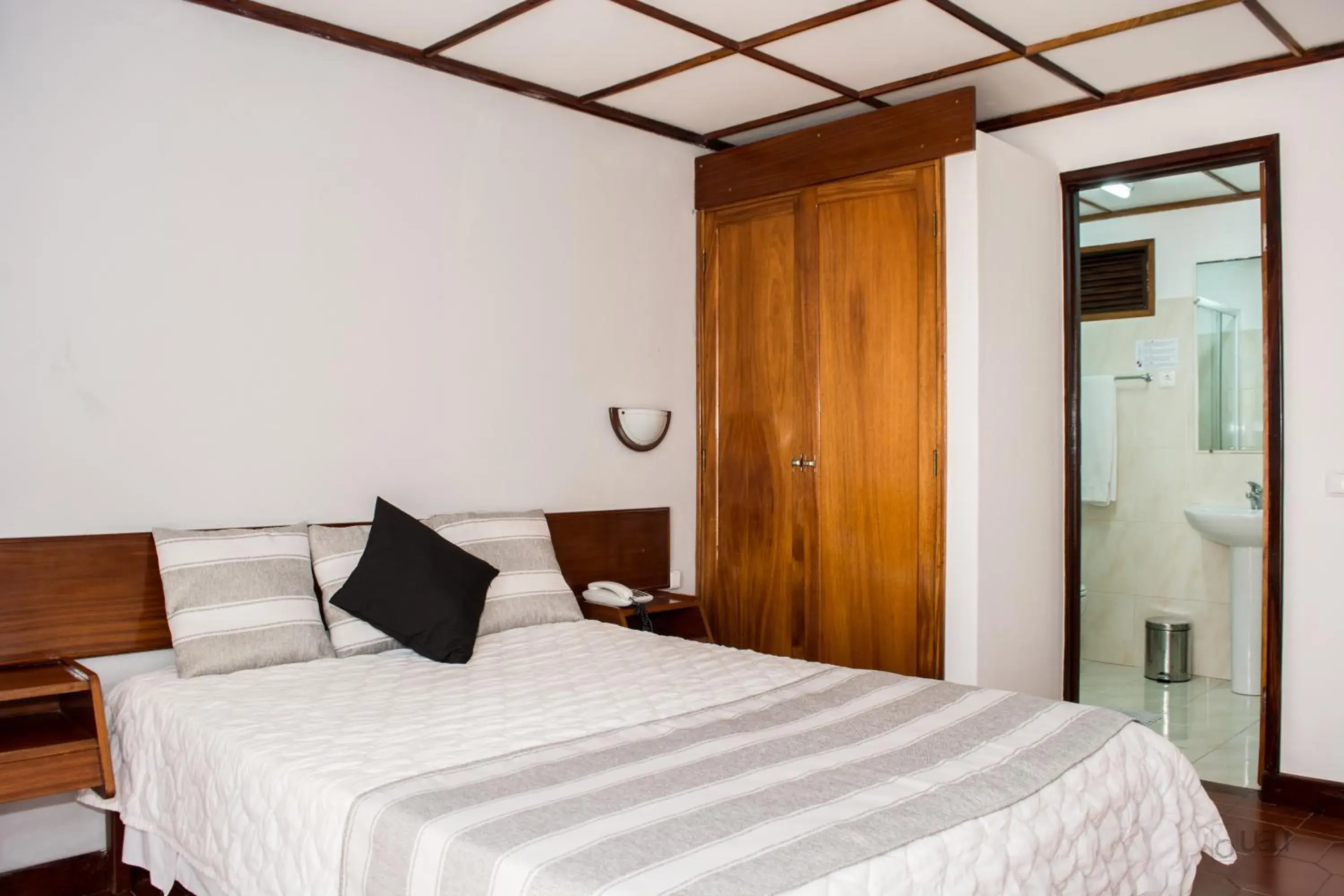 Suite with Sea View and City View - single occupancy in Aparthotel Avenida Suite with Sea View and City View - single occupancy in Aparthotel Avenida