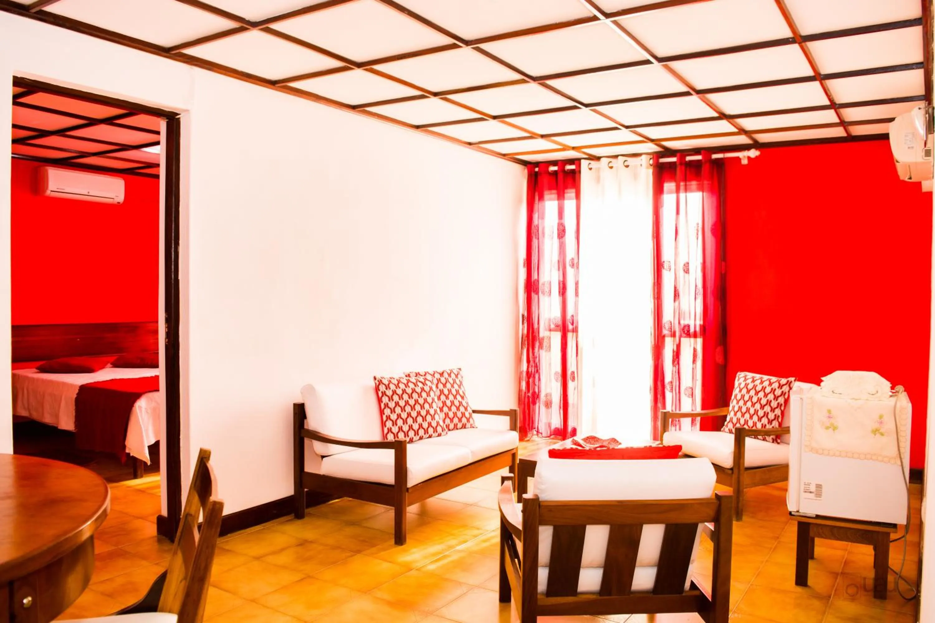 Decorative detail in Aparthotel Avenida