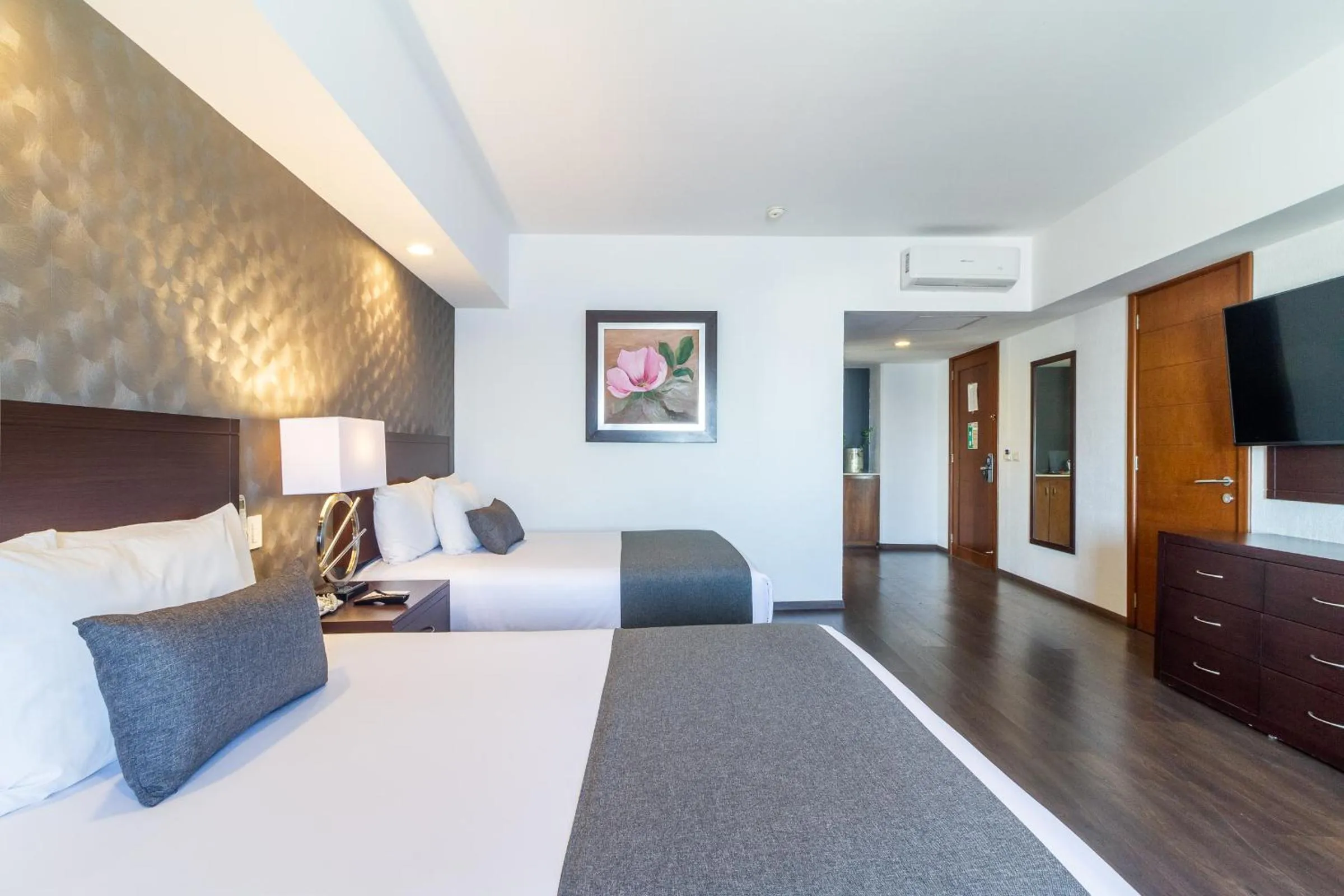 Bed in Ejecutivo Express Guadalajara Providencia - Av México