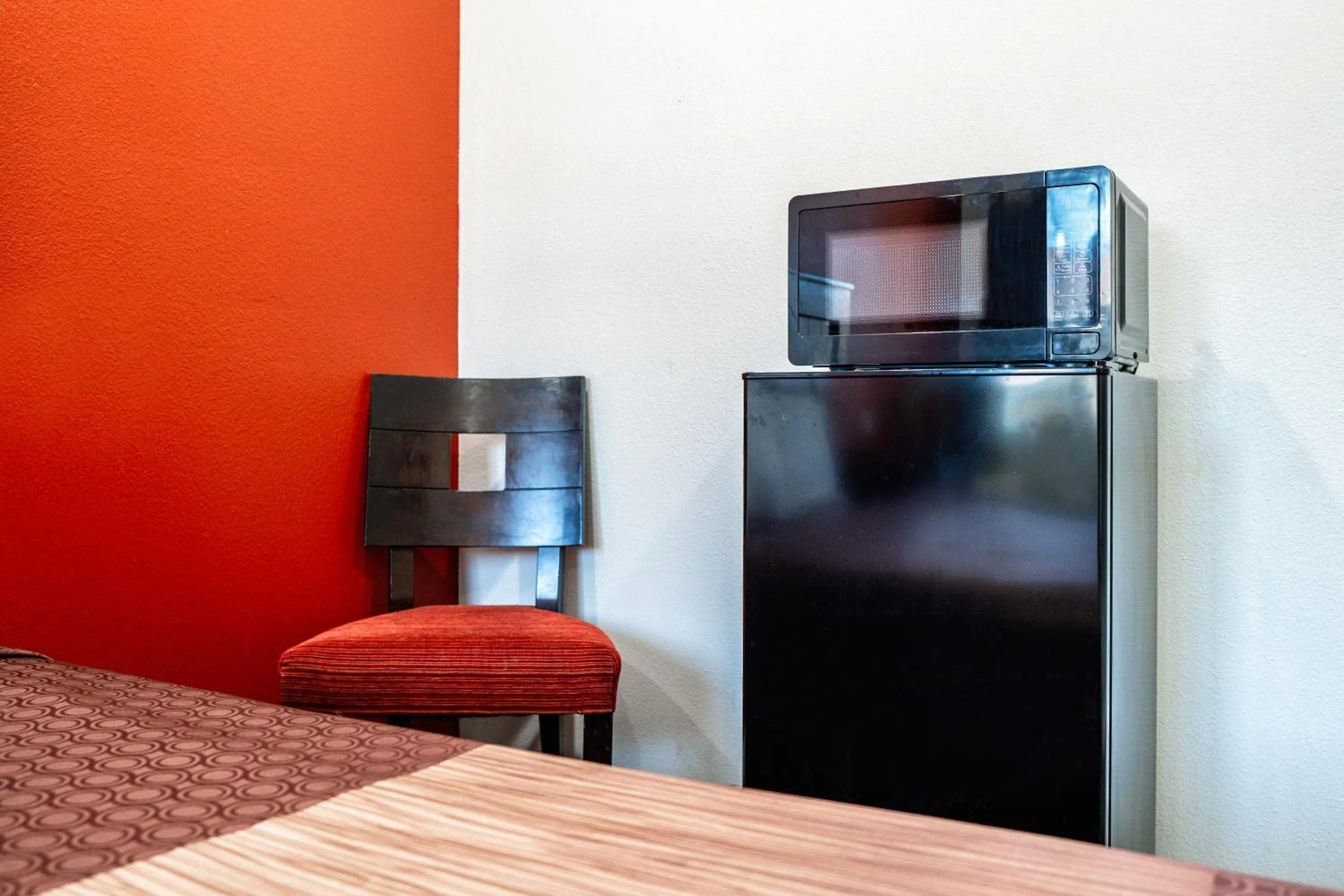 Bed in Bell Manor Motel