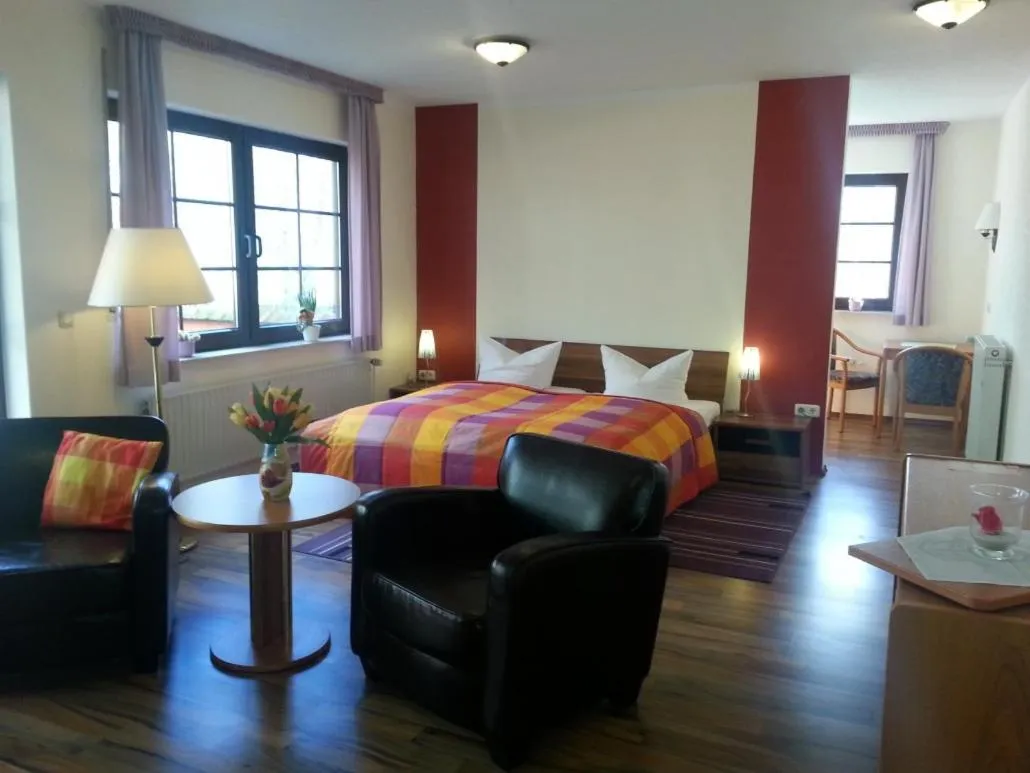 Bed in Hotel und Restaurant Sackwitzer Mühle