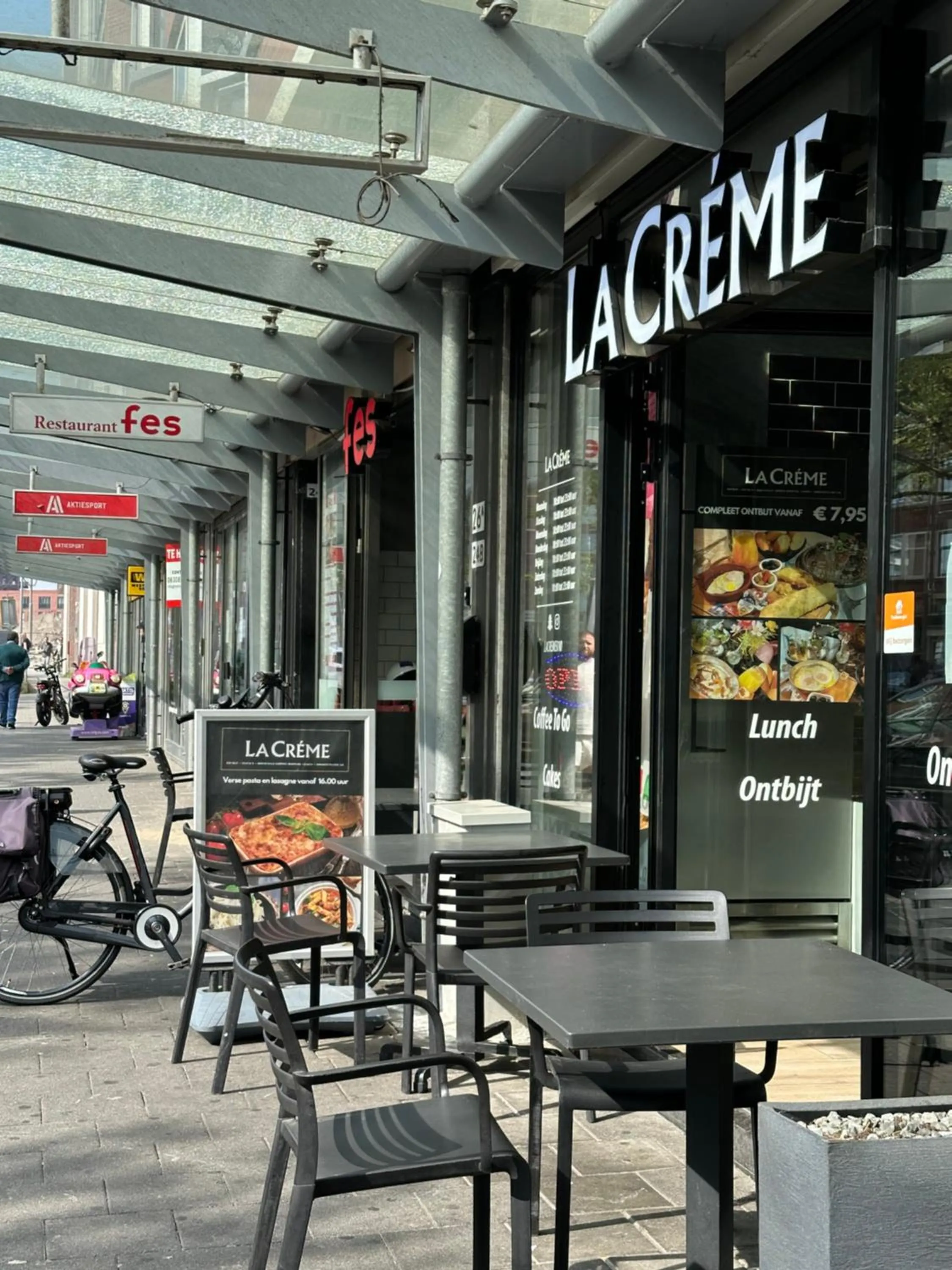 Restaurant/places to eat in Flex-Inn