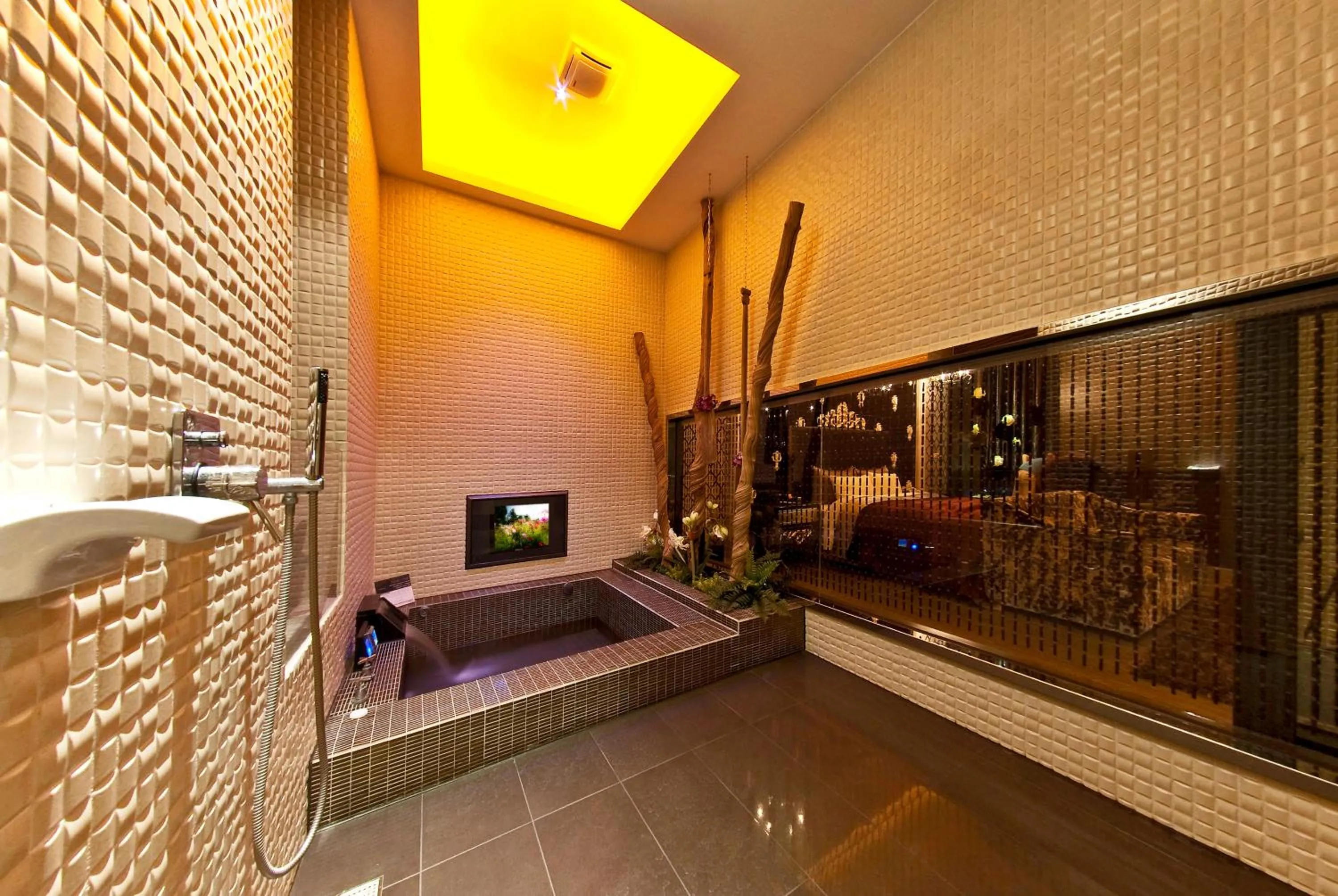 Bathroom in Jinsha Motel