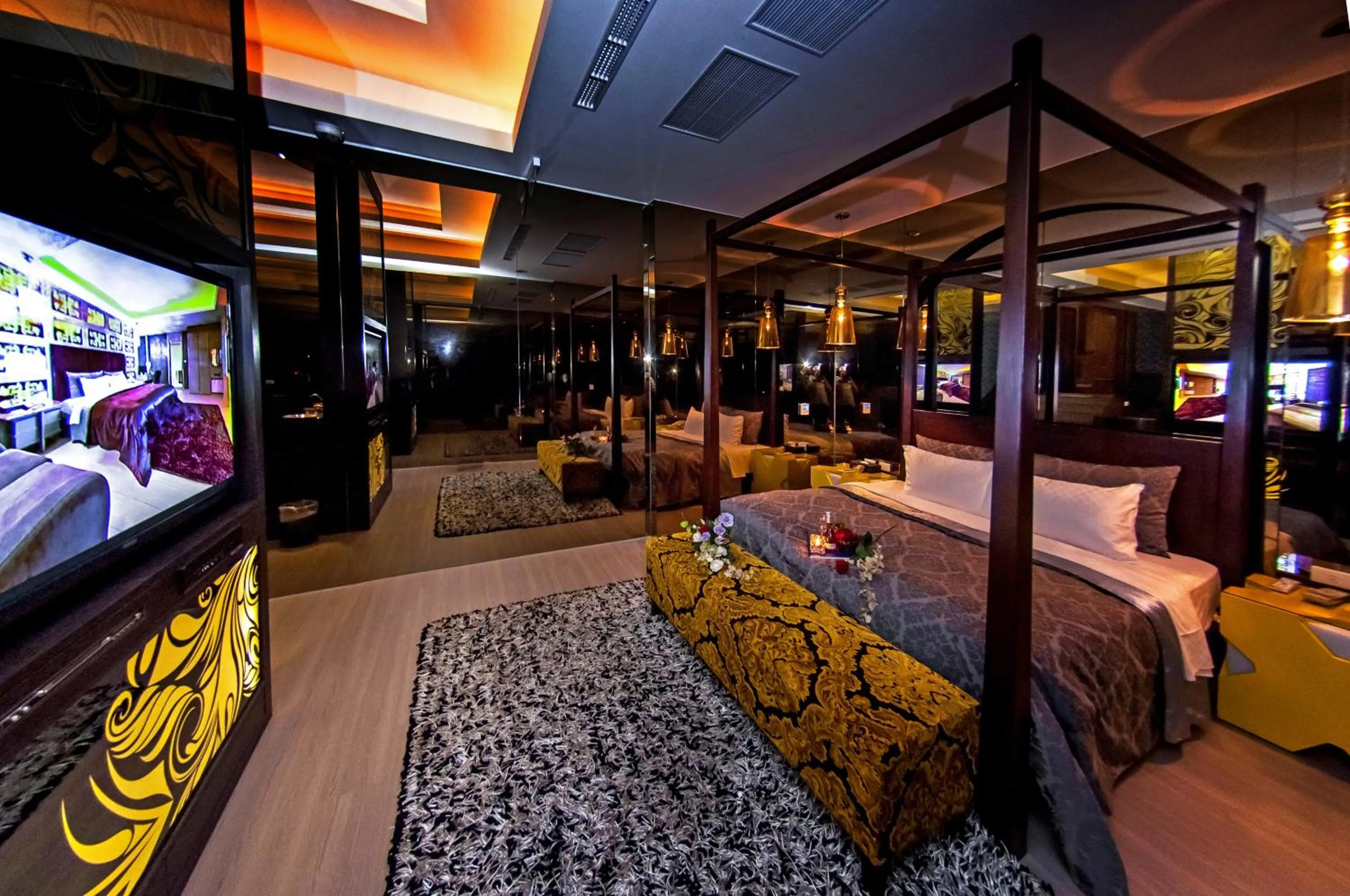 On site in Jinsha Motel