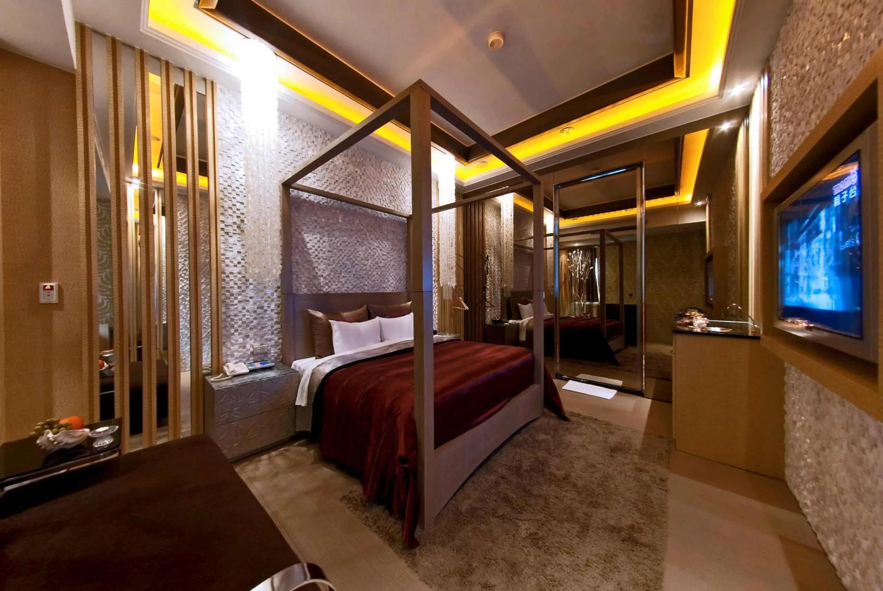 Photo of the whole room, Bed in Jinsha Motel