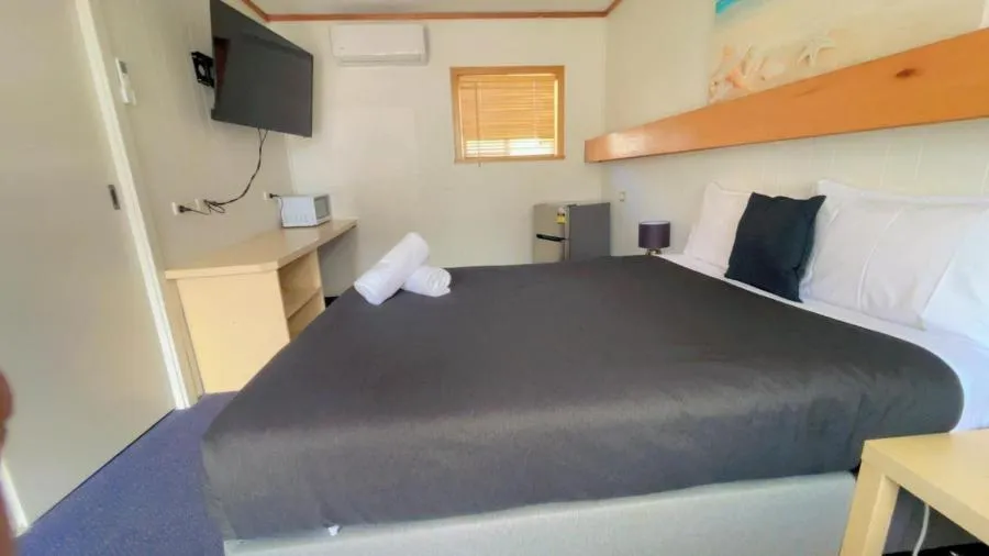 Bed in Horsham Motel