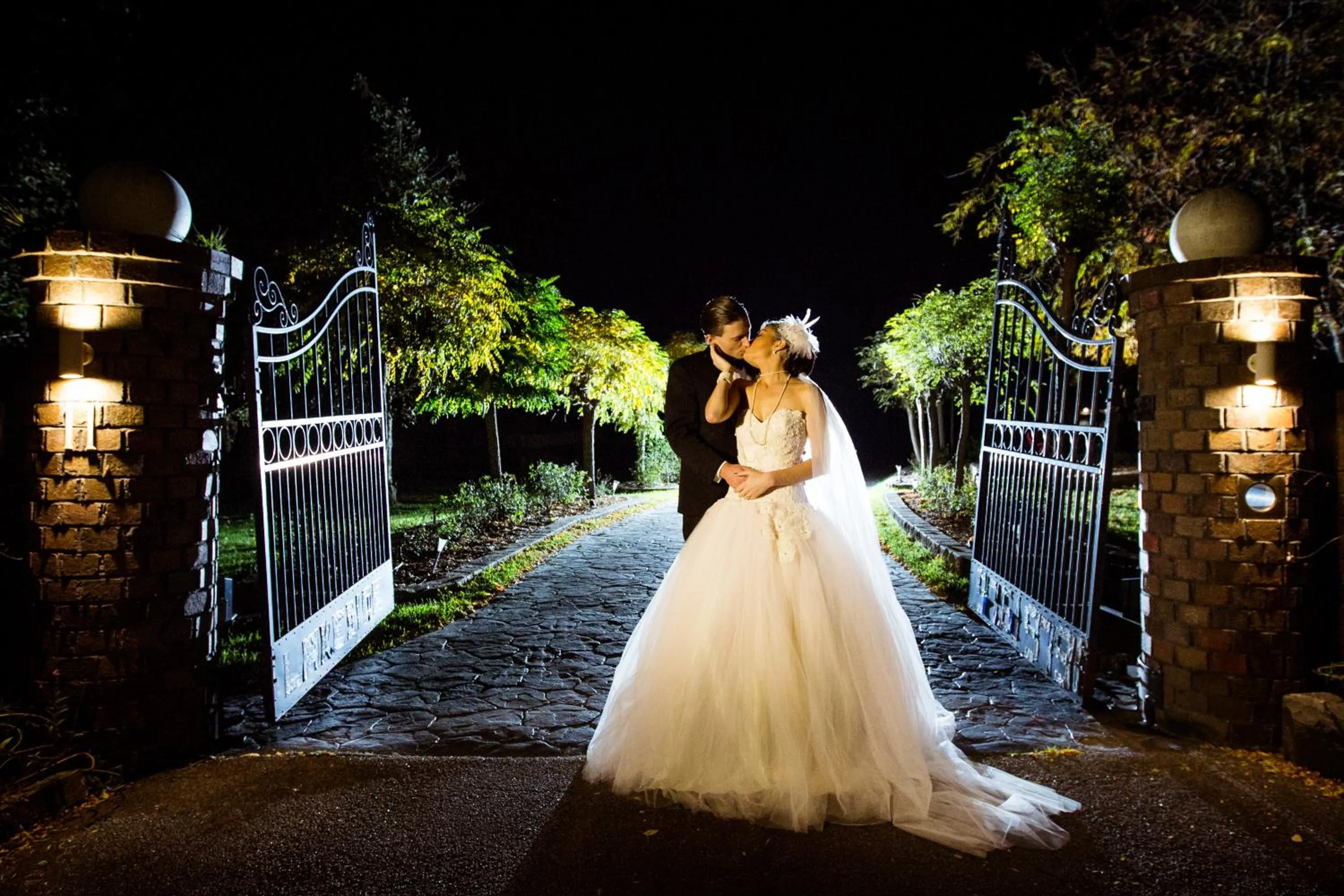 Facade/entrance in Lakeside Cottage Luxury B&B