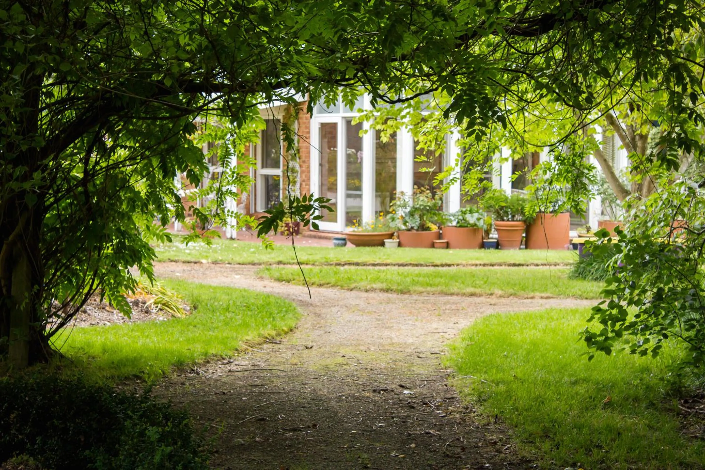 Facade/entrance in Lakeside Cottage Luxury B&B