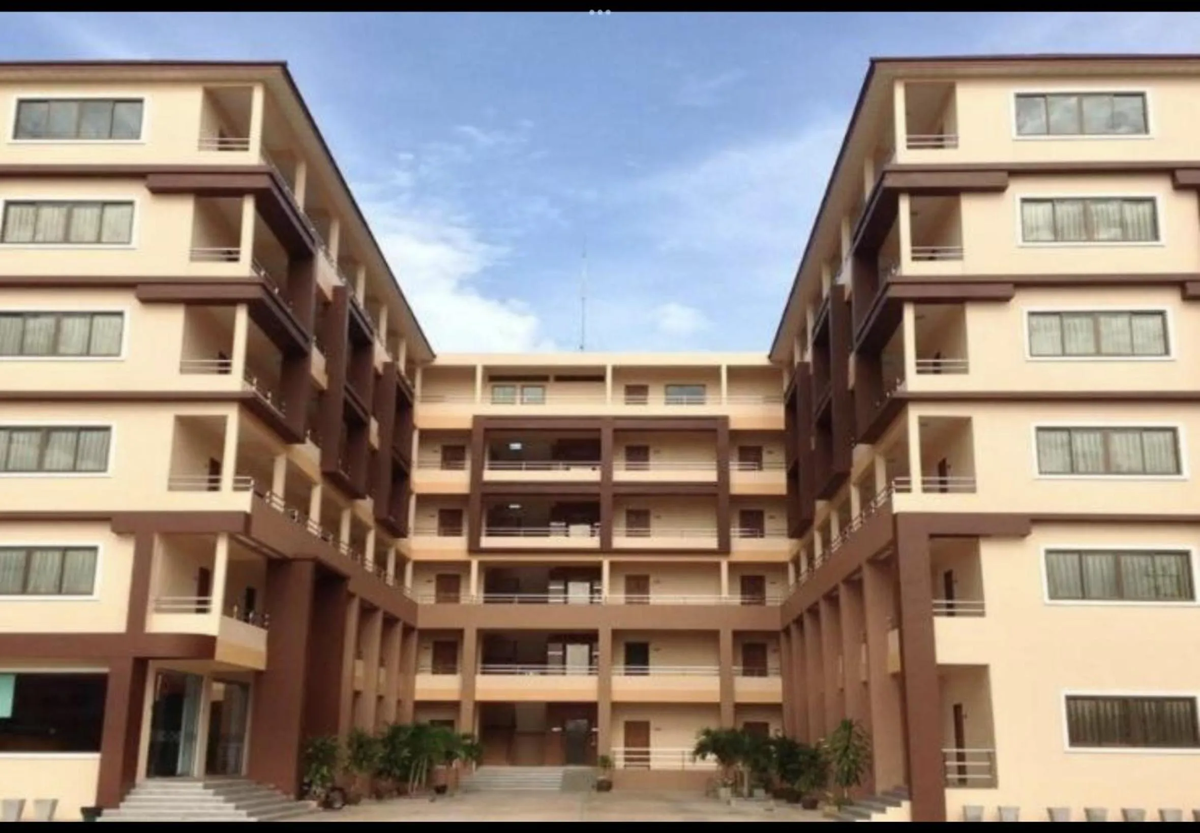 Property building in Perfect Place Hotel