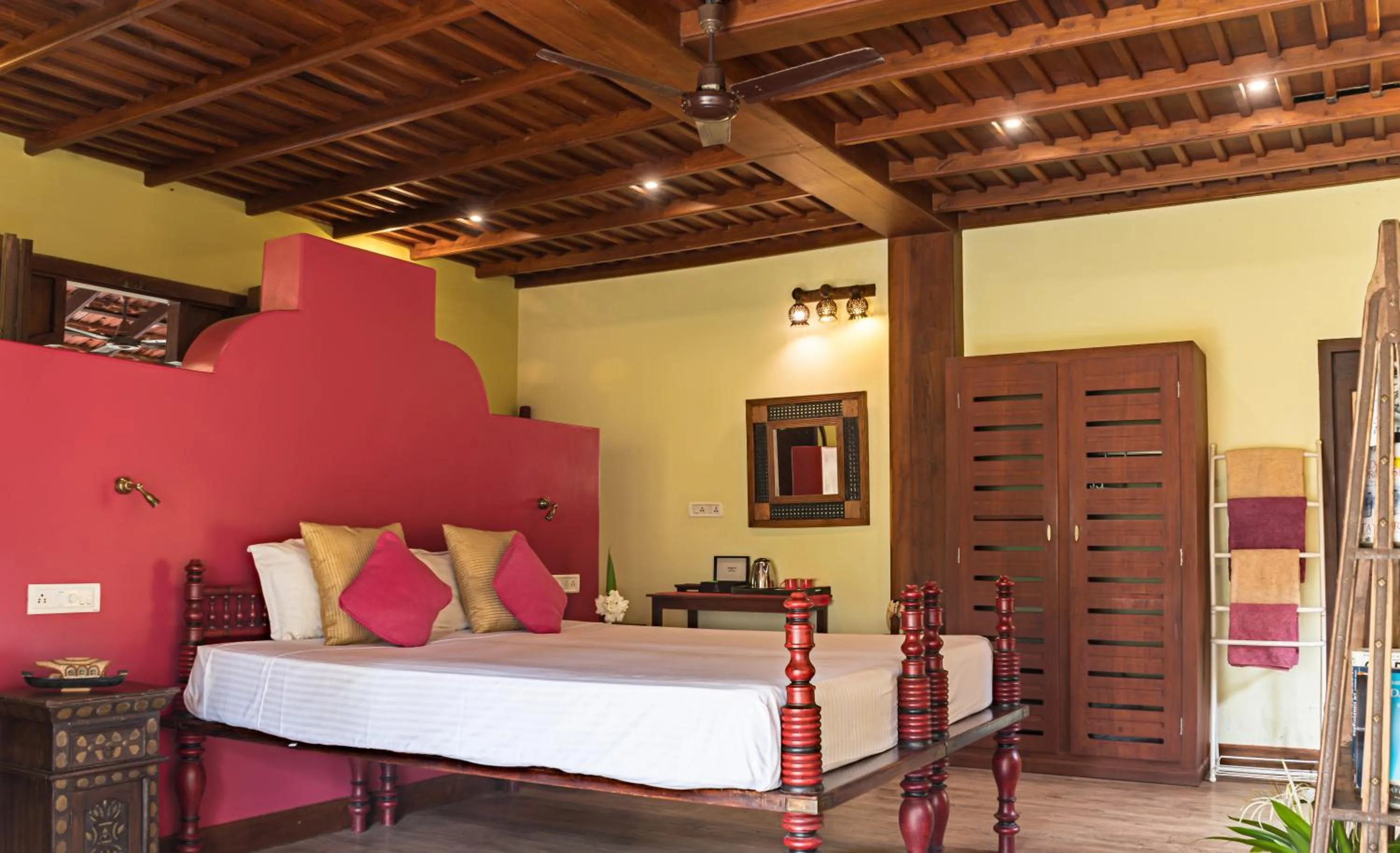 Bed in Amritara A Beach Symphony