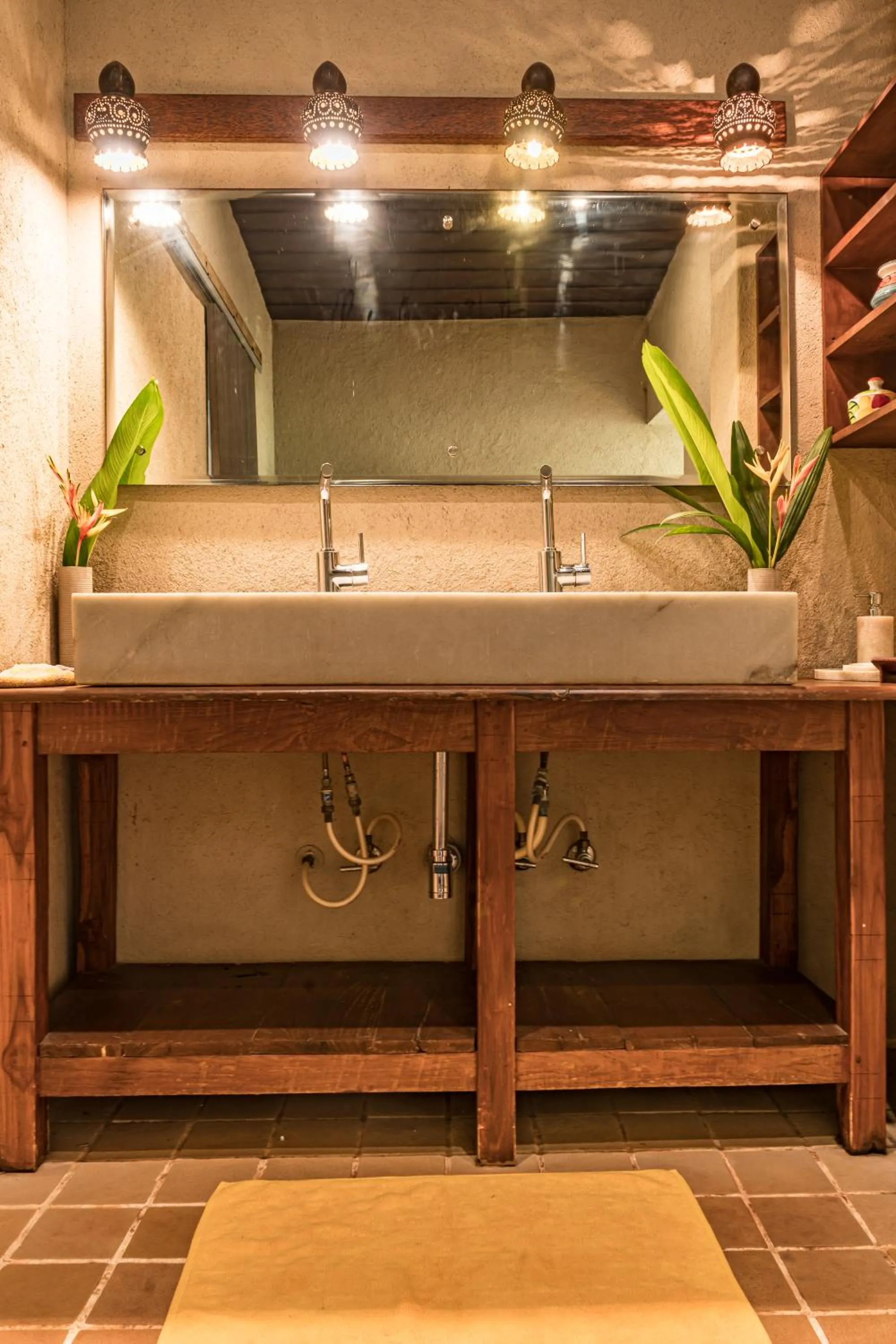 Bathroom in Amritara A Beach Symphony