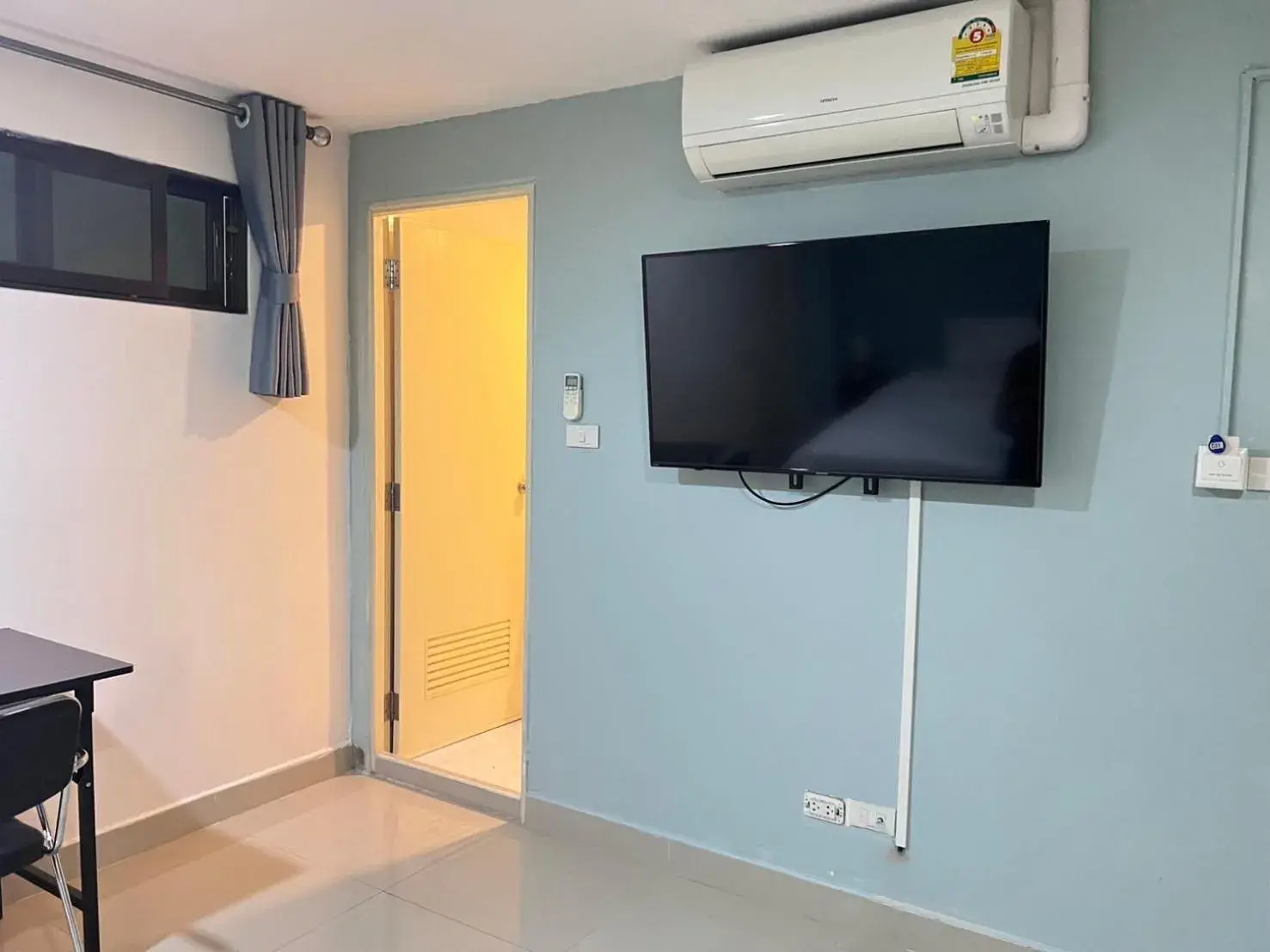 Standard Double Room in The Freelancer Hotel Standard Double Room in The Freelancer Hotel