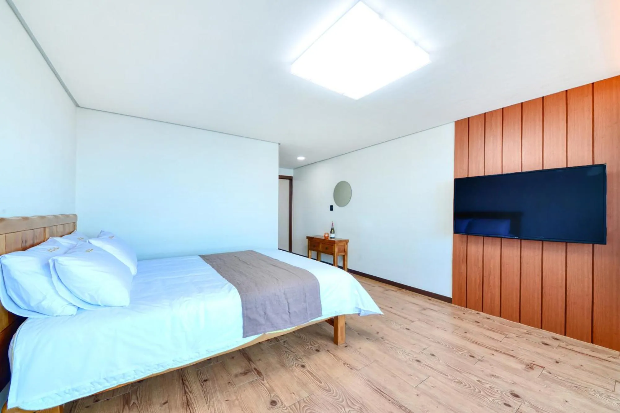 Bed in The Raon Pension