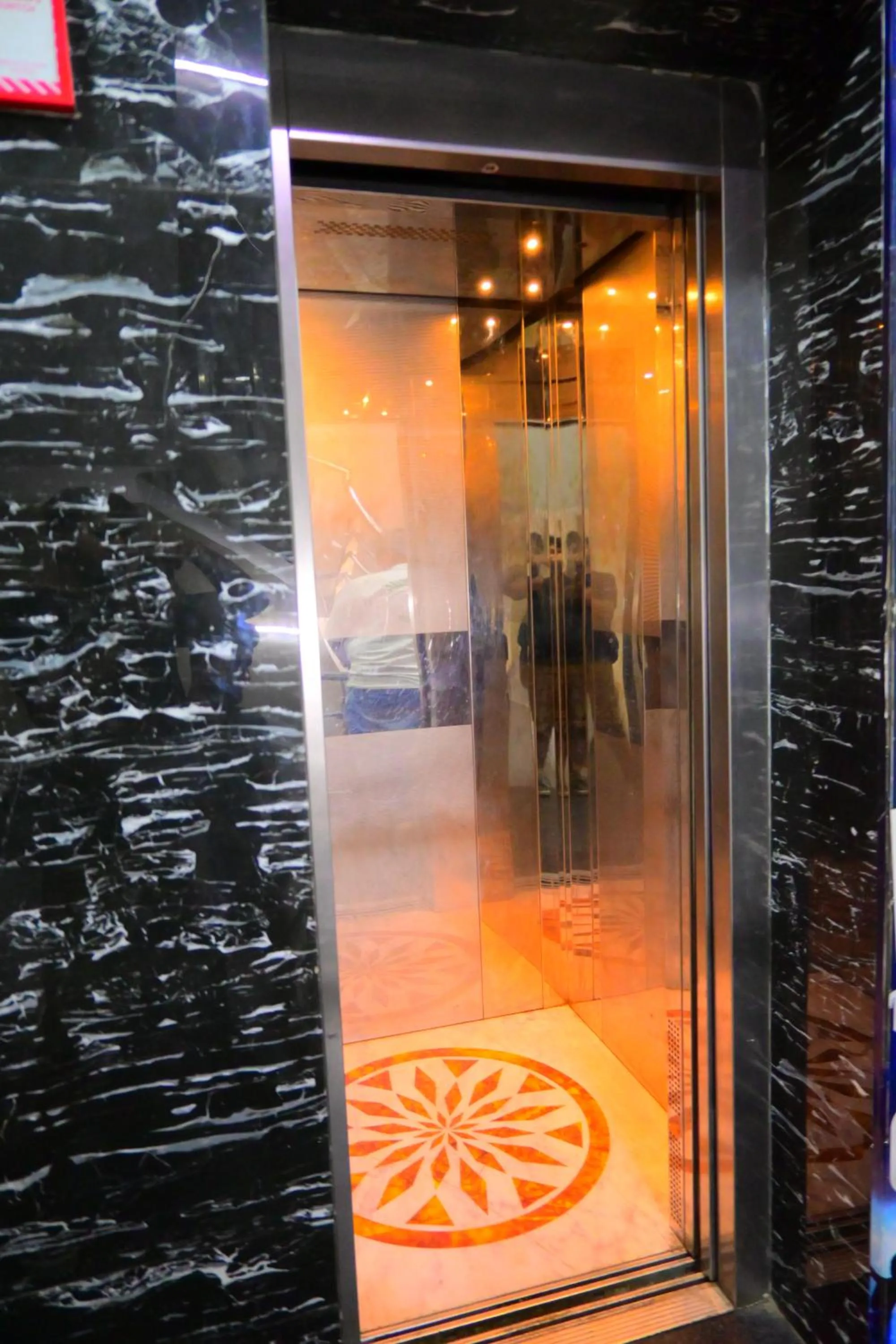 elevator in Hotel Keptown Lite