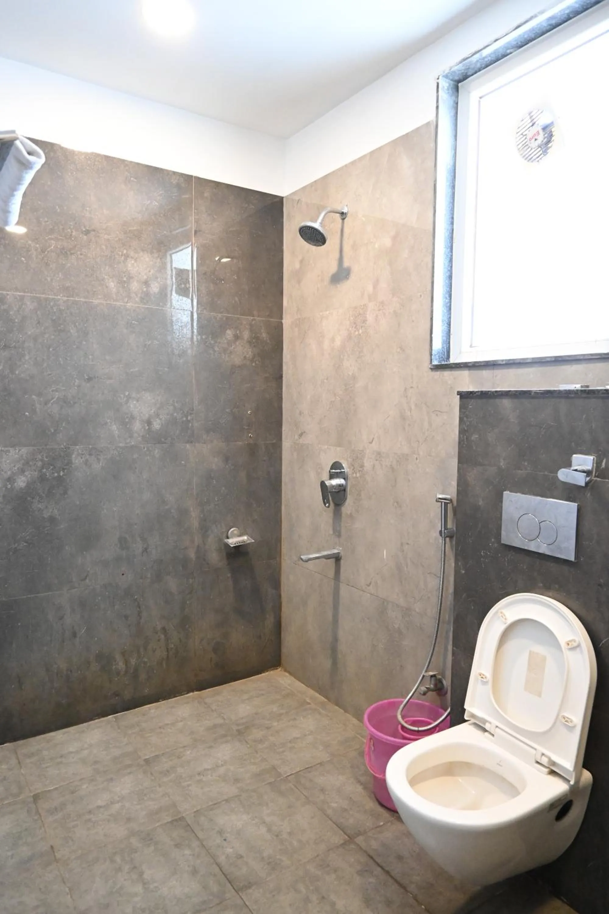 Shower in Hotel Keptown Lite