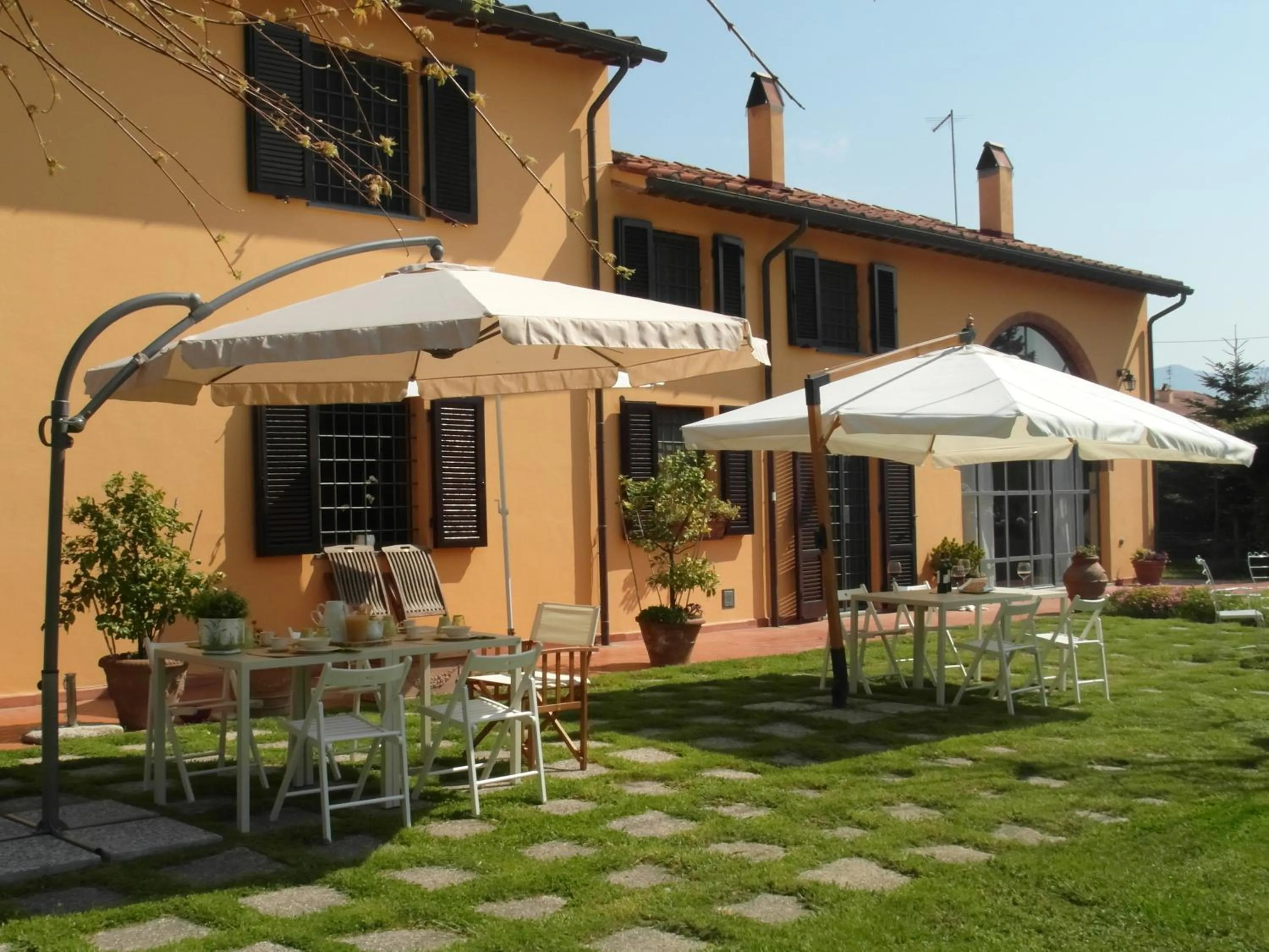 Spring in Bed and breakfast Casa Formica