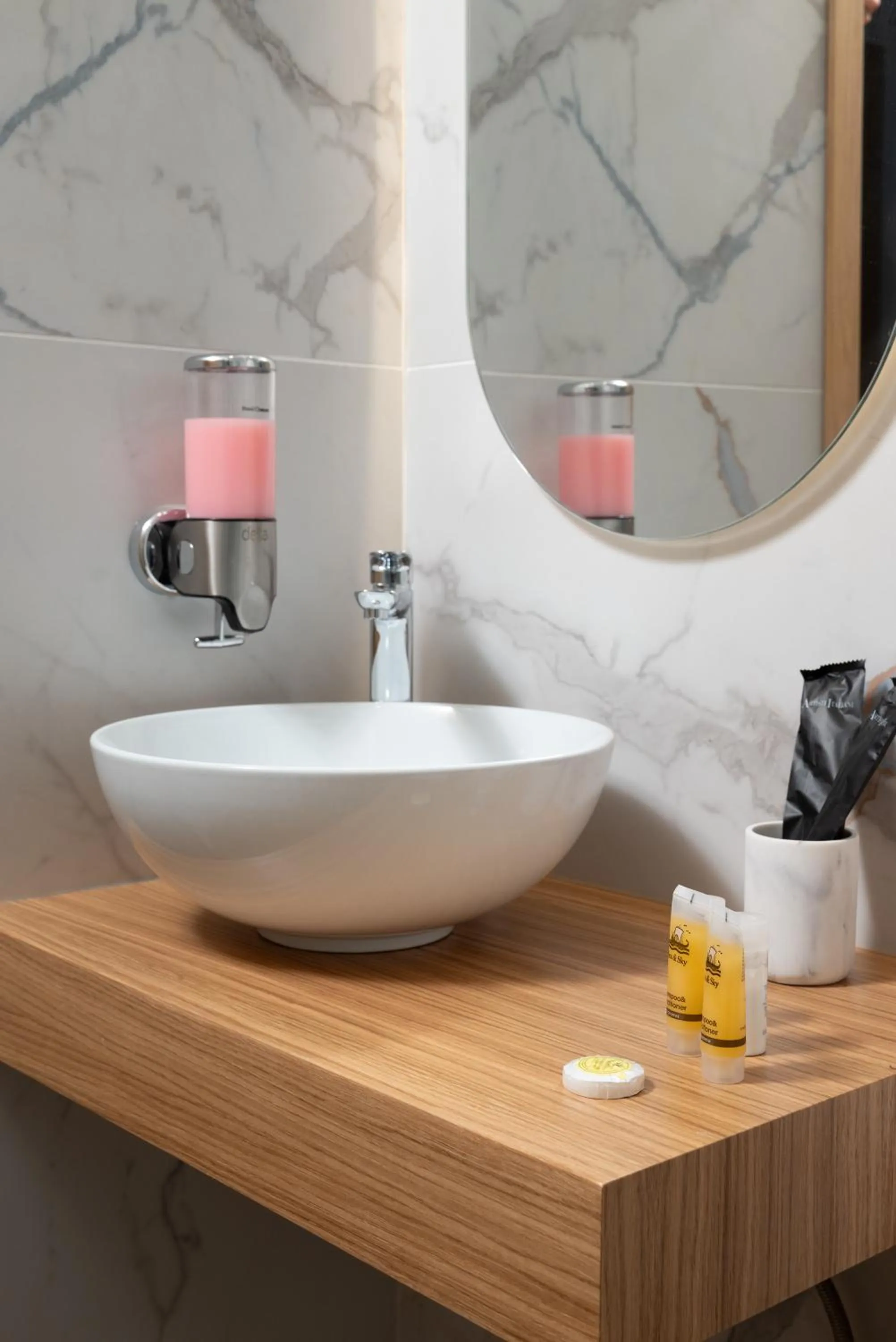 Bathroom in Blue Horizon Apartments