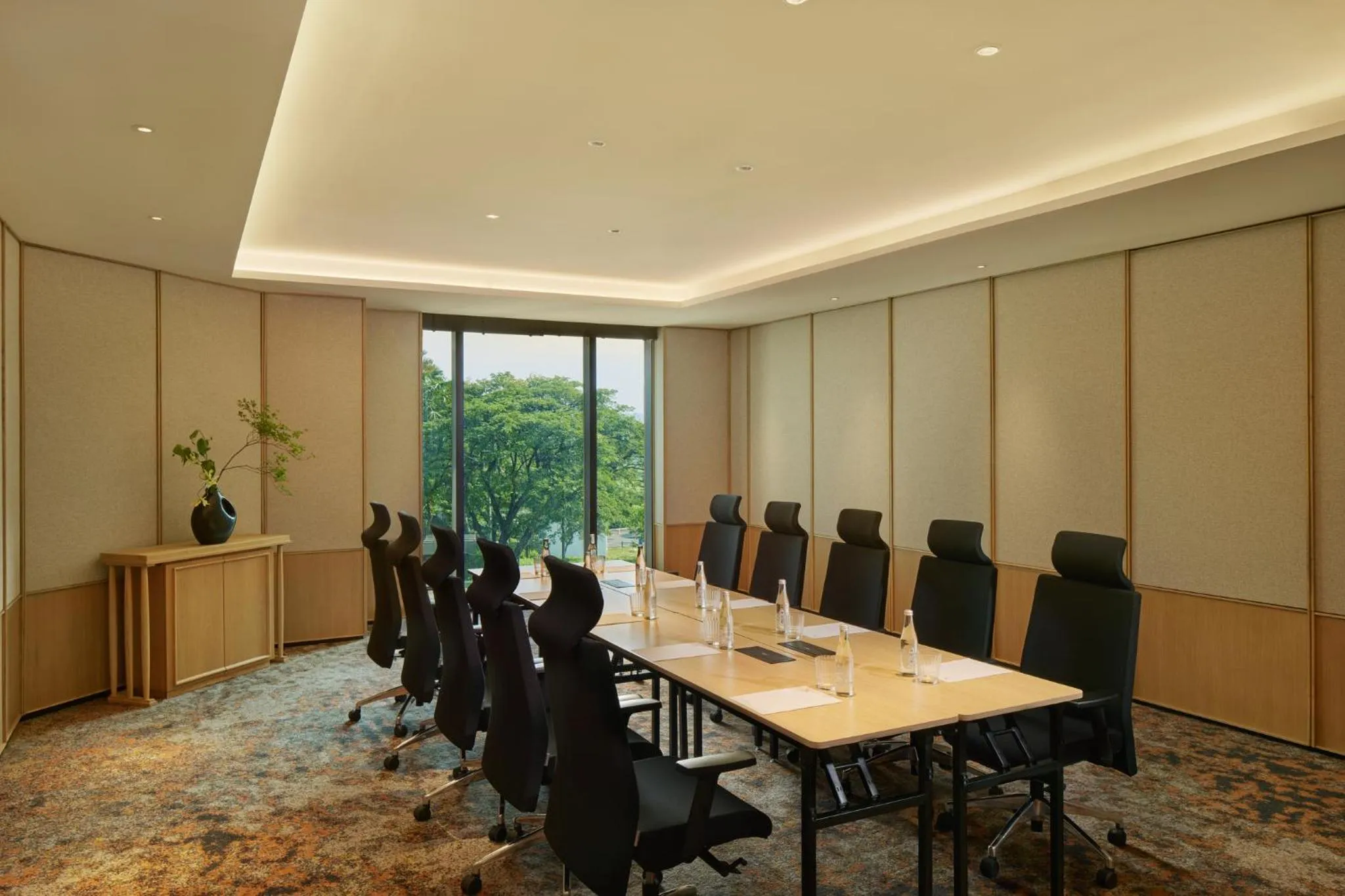 Meeting/conference room in Hotel Tentrem Jakarta