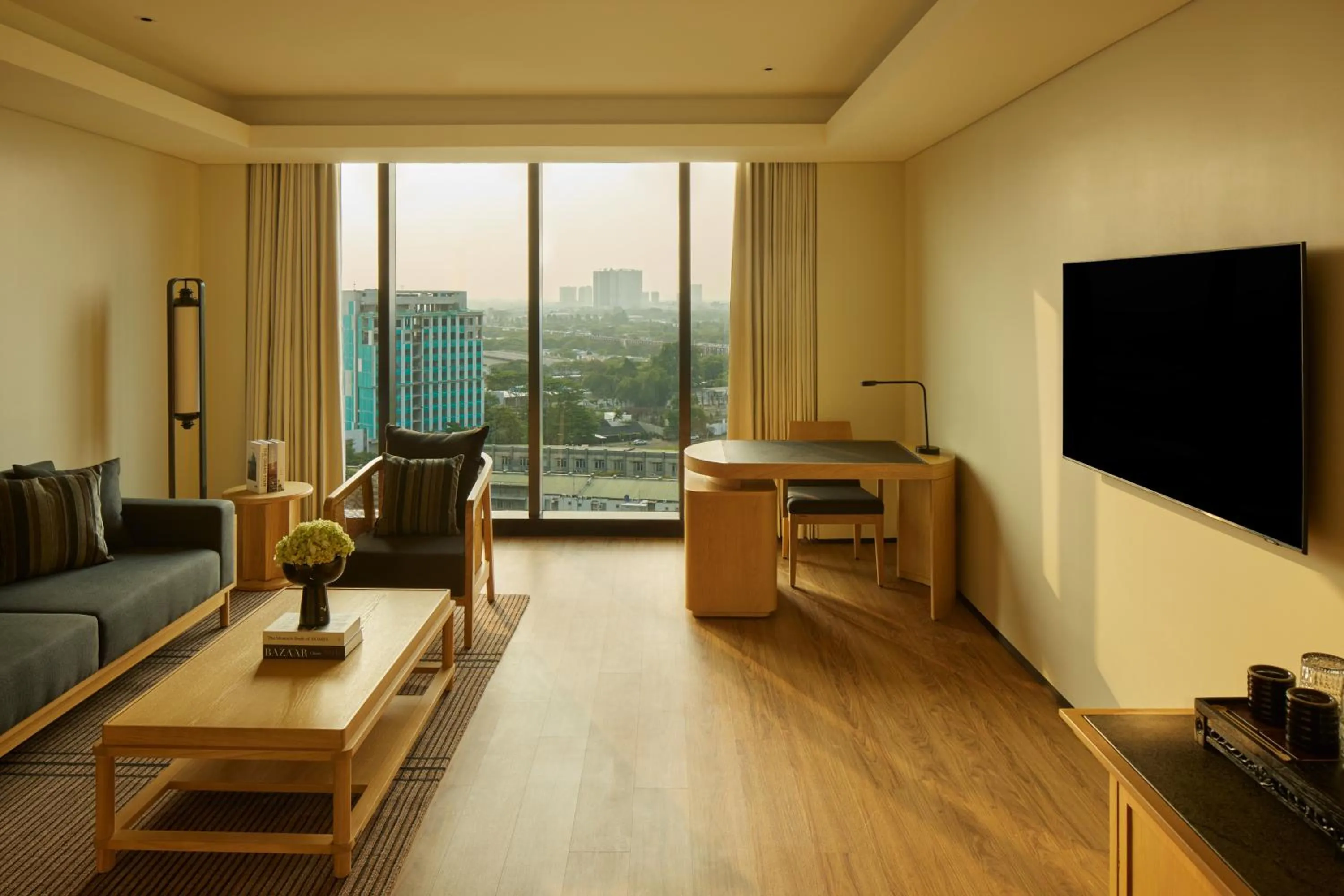 Living room in Hotel Tentrem Jakarta